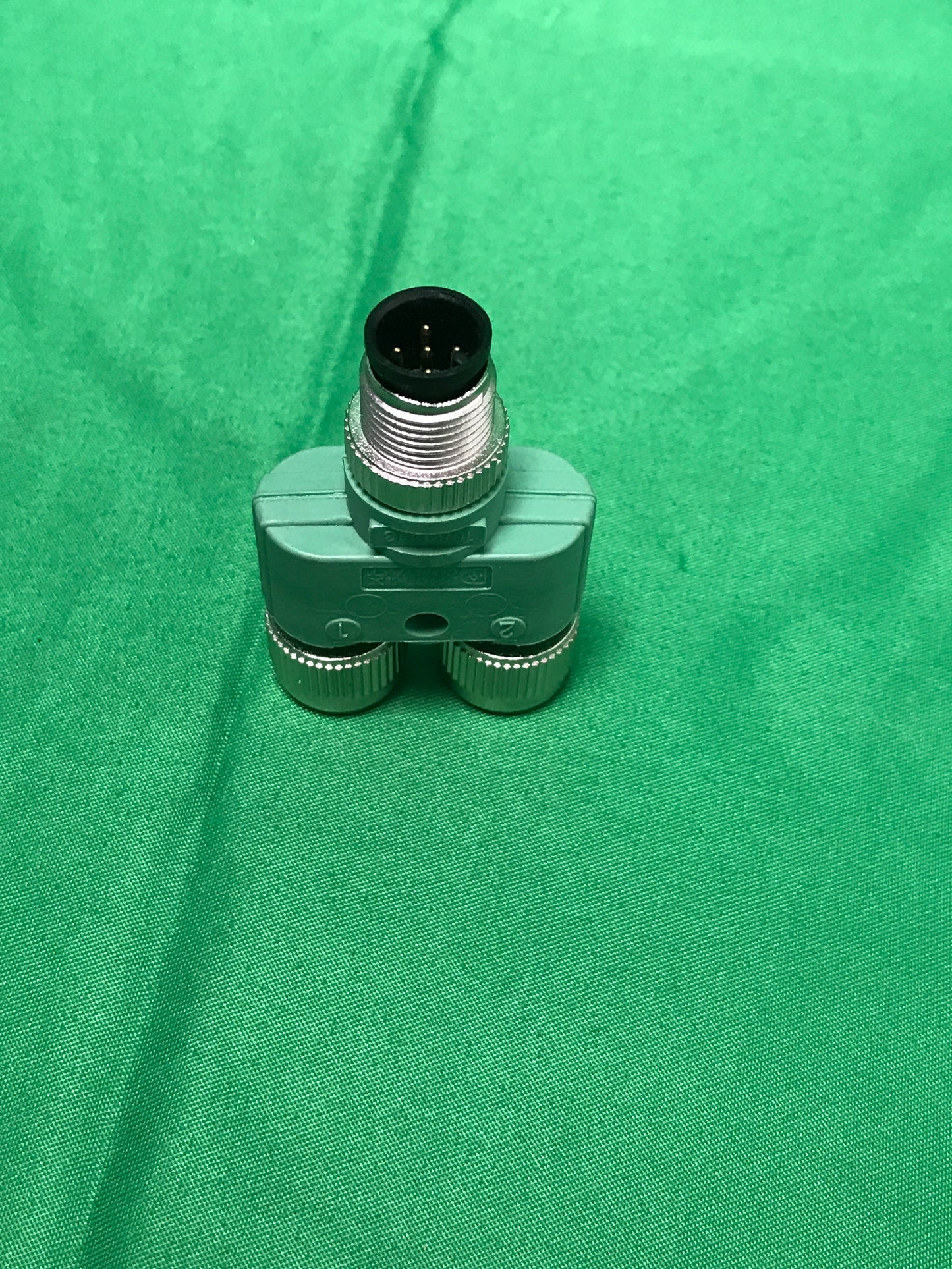 6879