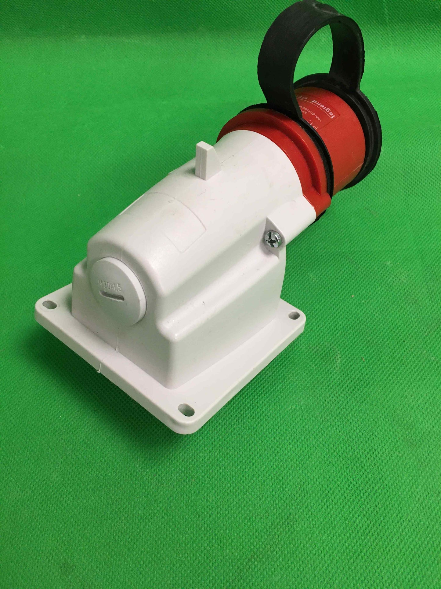 Legrand-575 88/57588