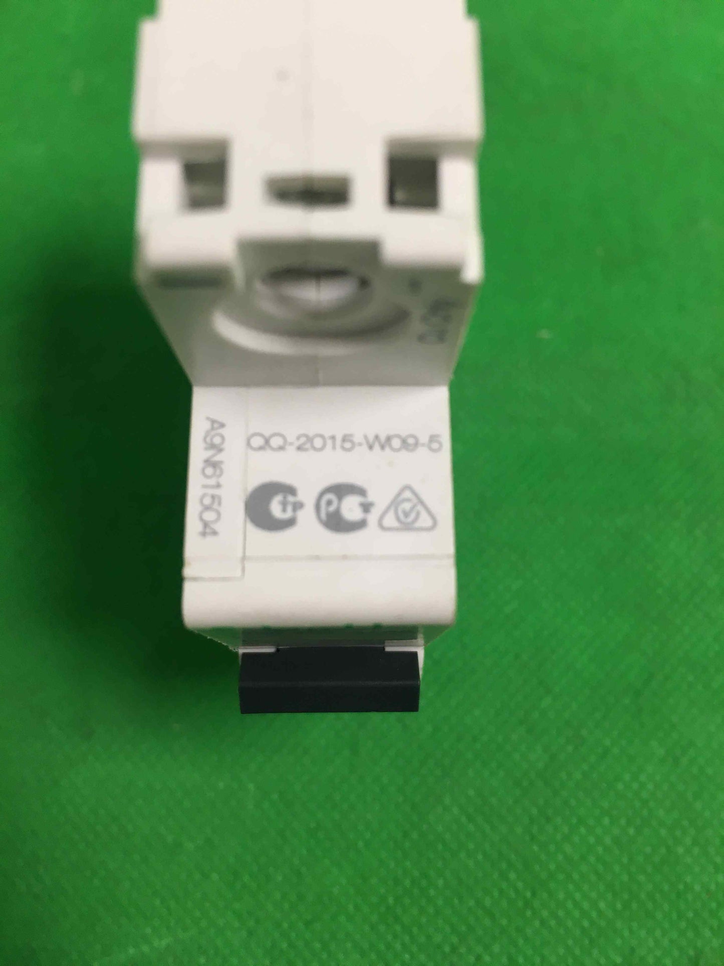 Schneider Electric-A9N61504/A9N61504