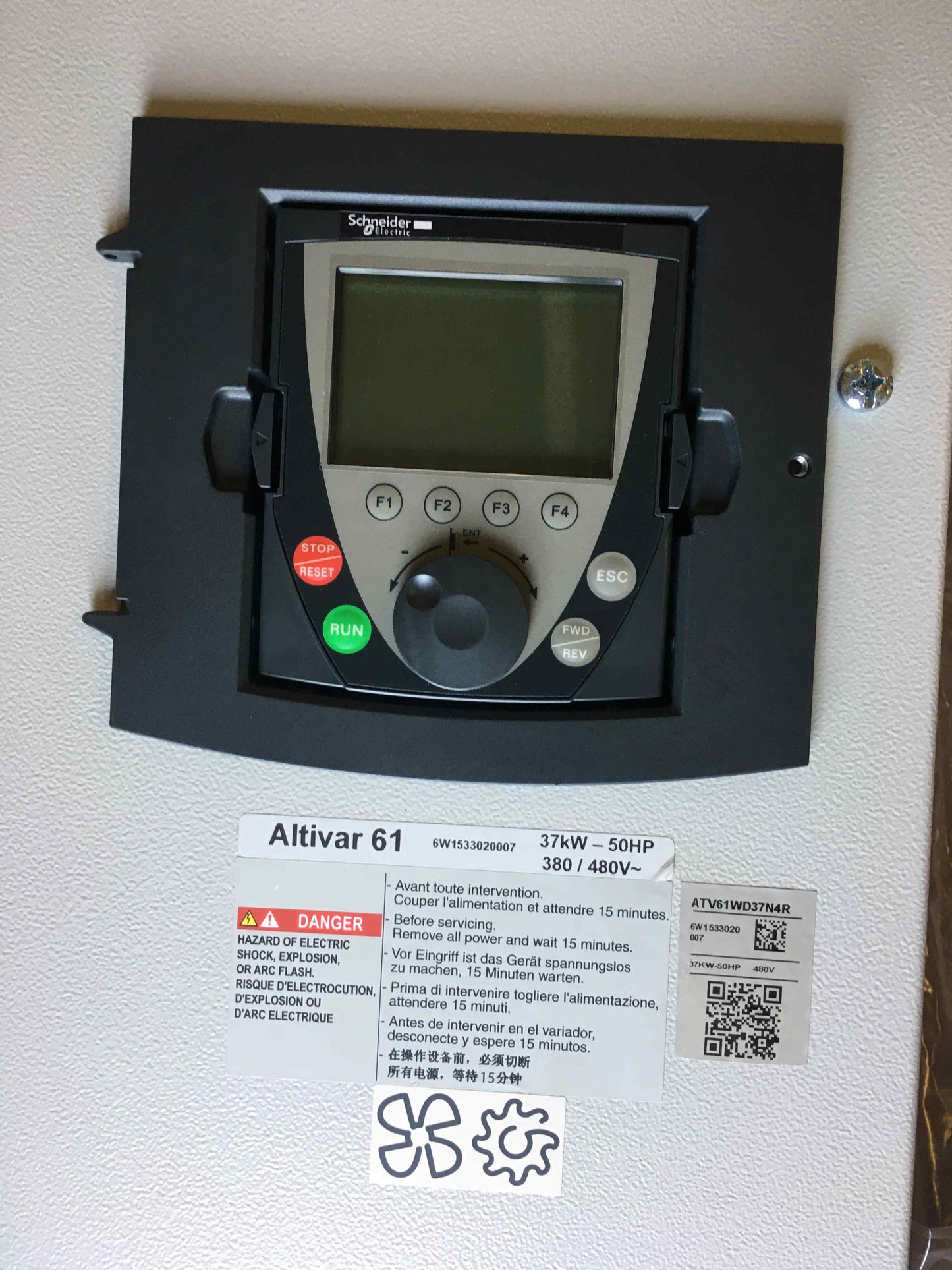 Schneider Electric-ATV61WD37N4/ATV61WD37N4