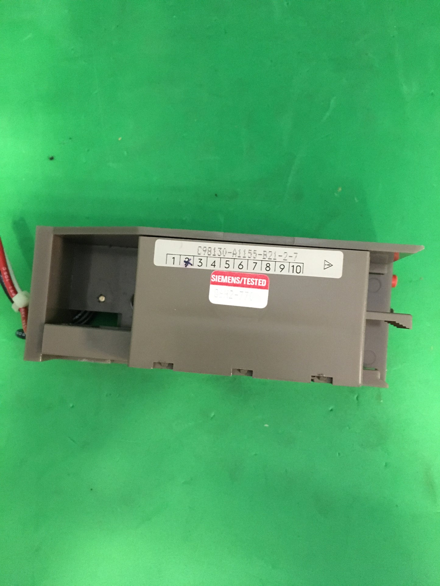 Siemens-C98130-A1155-8B21-2-7/C98130A11558B2127