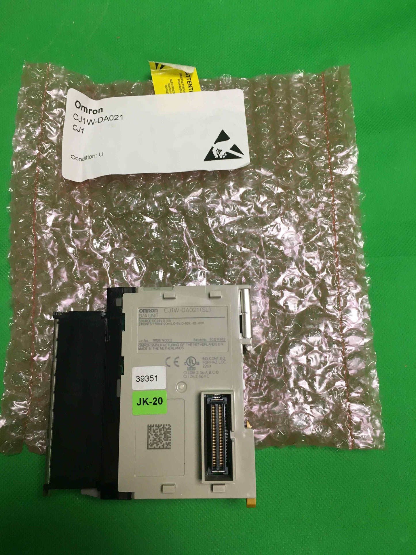 Omron-CJ1W-DA021 USED/CJ1WDA021