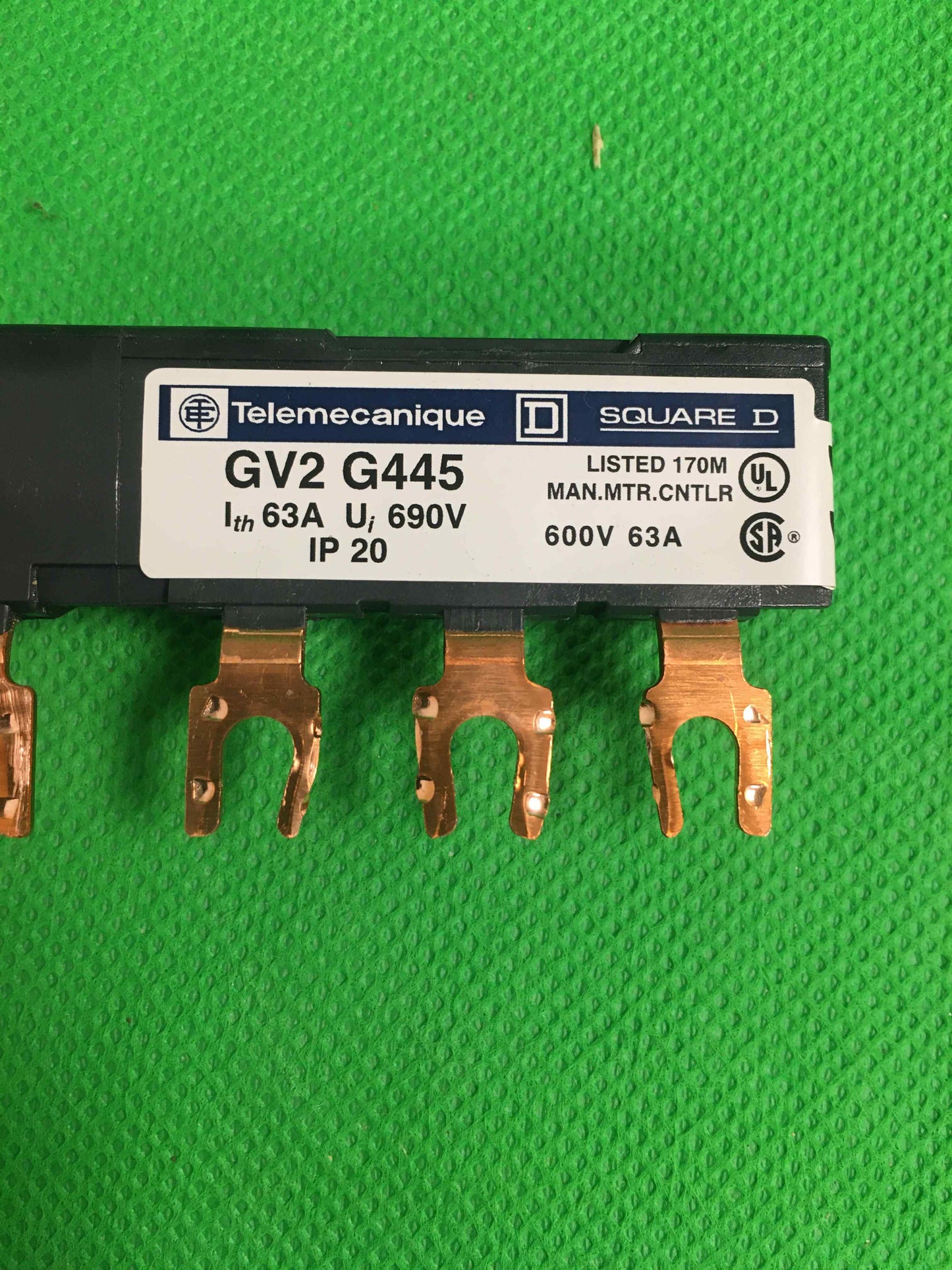 Schneider Electric-GV2 G445 NEW OTHE/GV2G445