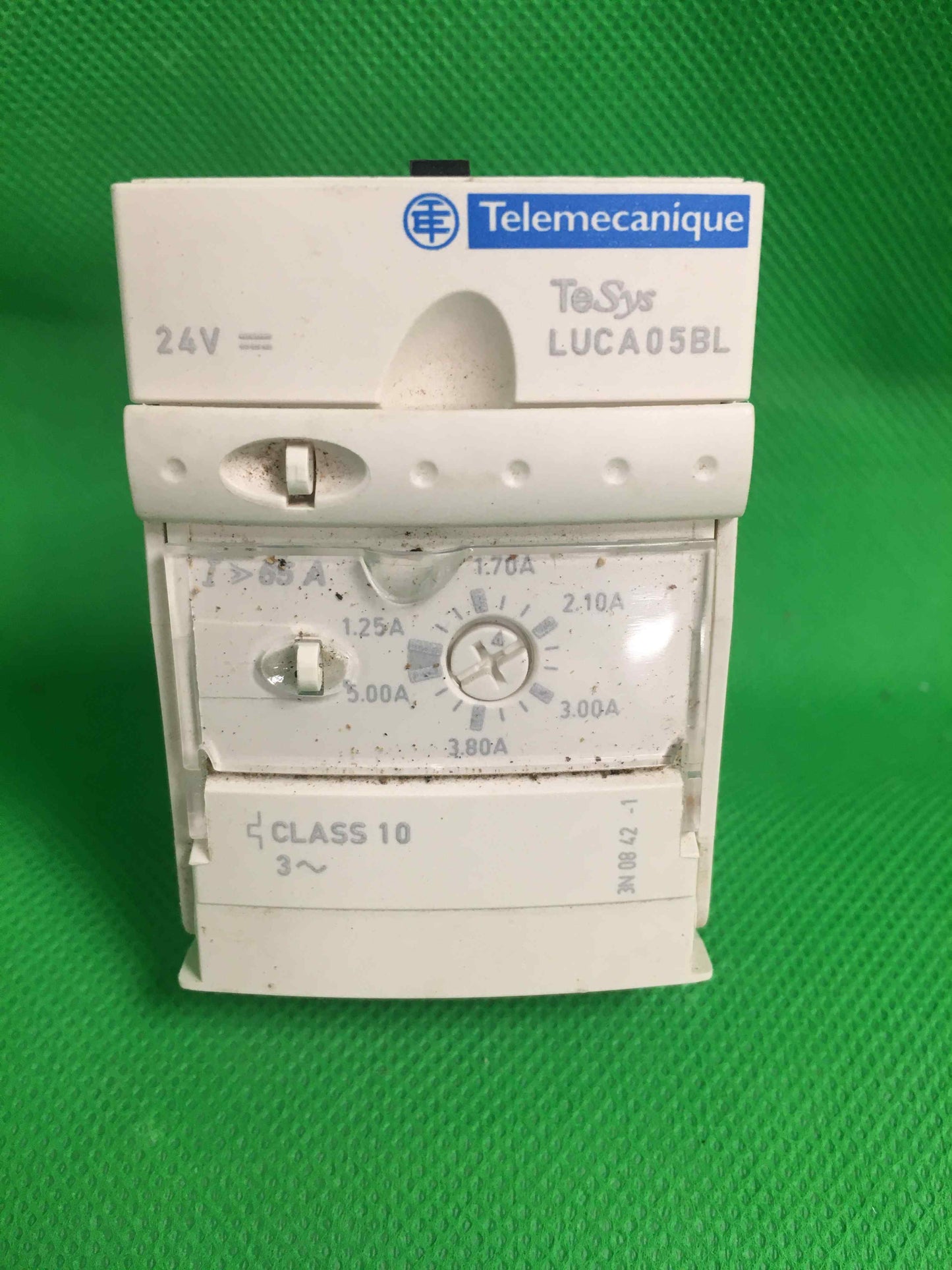 Schneider Electric-LUCA05BL USED/LUCA05BL