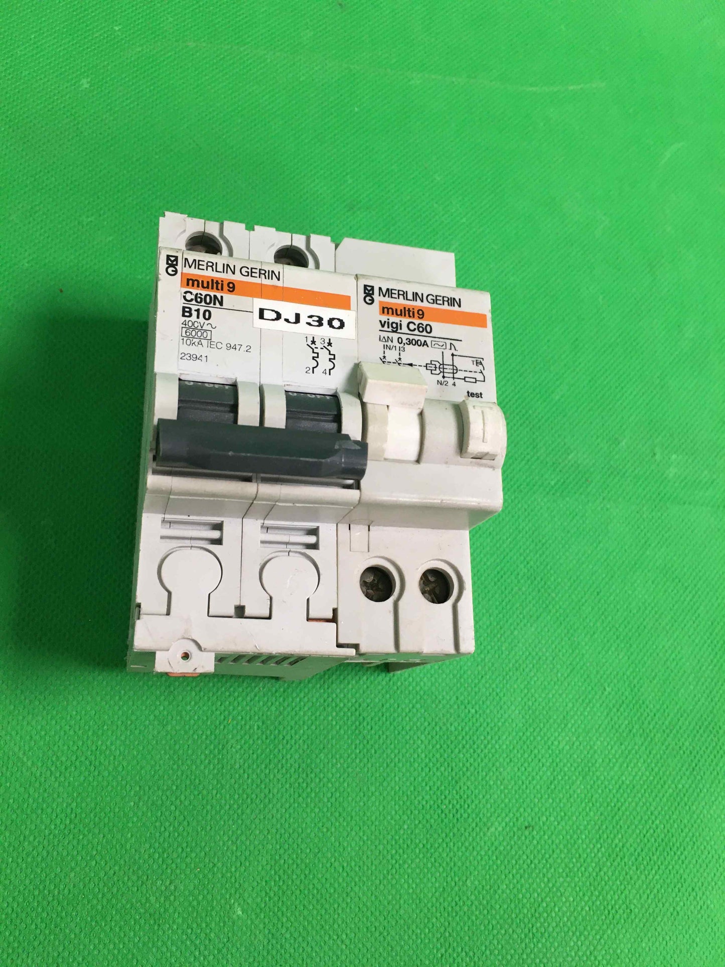 Schneider Electric-Multi9 C60N B10 vigi C60/Multi9C60NB10vigiC60
