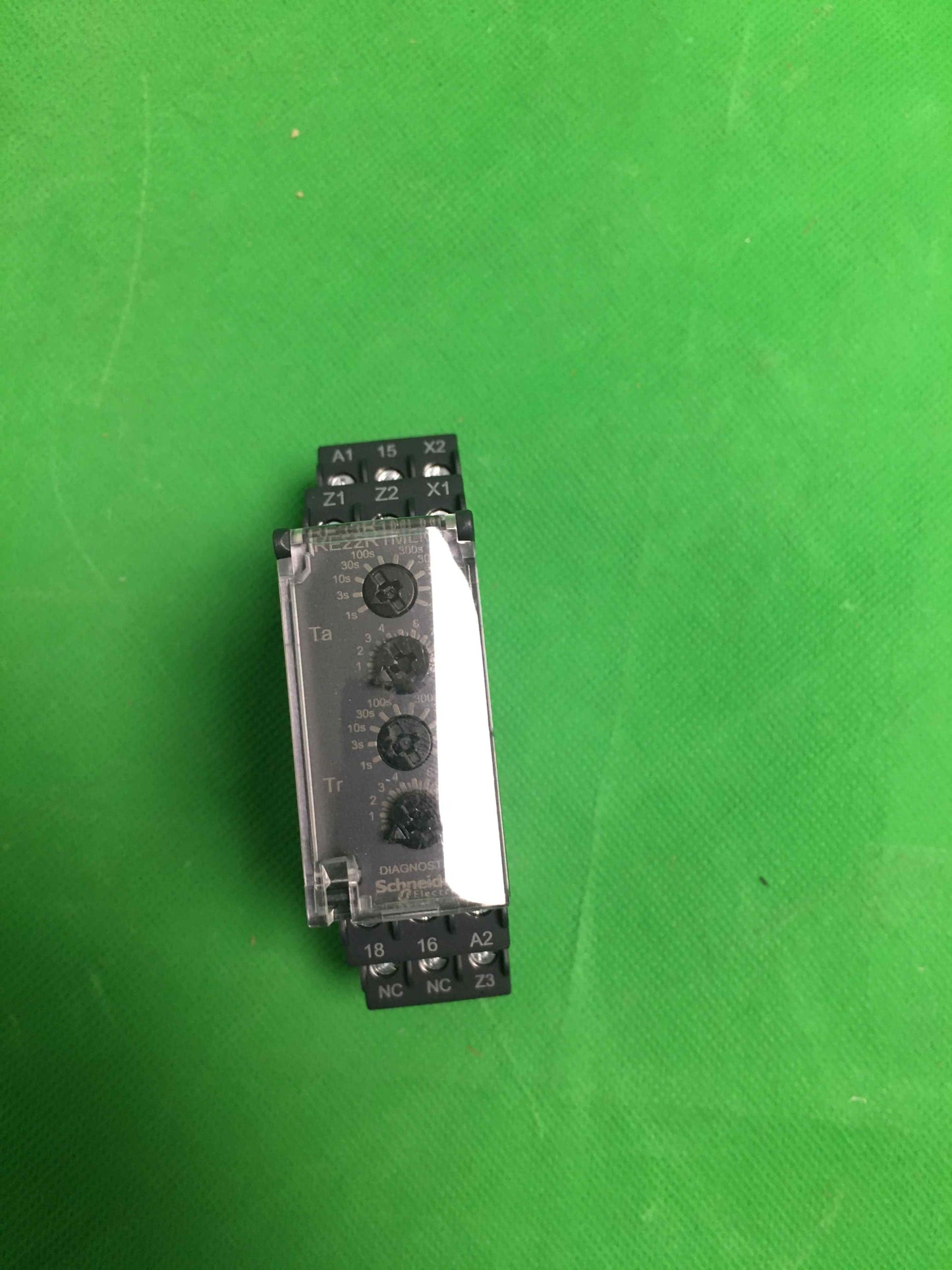 Schneider Electric-RE22R1MLM/RE22R1MLM