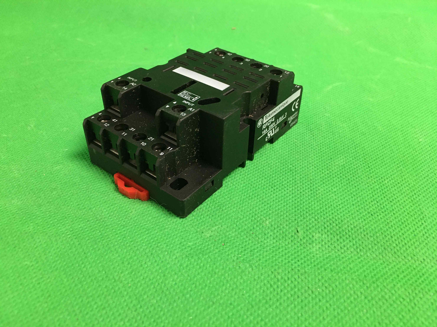 Schneider Electric-RPZF4/RPZF4