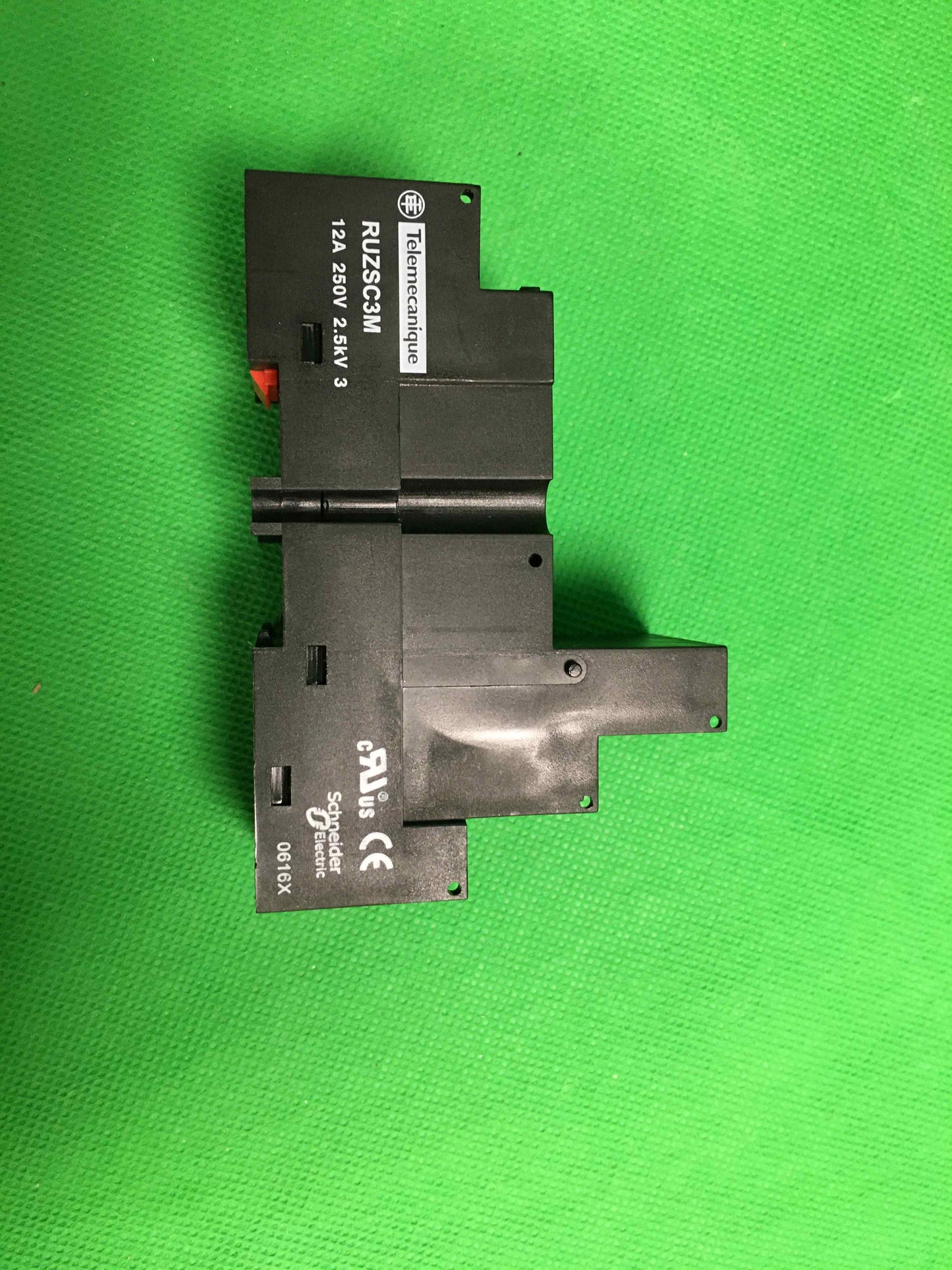 Schneider Electric-RUZSC3M/RUZSC3M