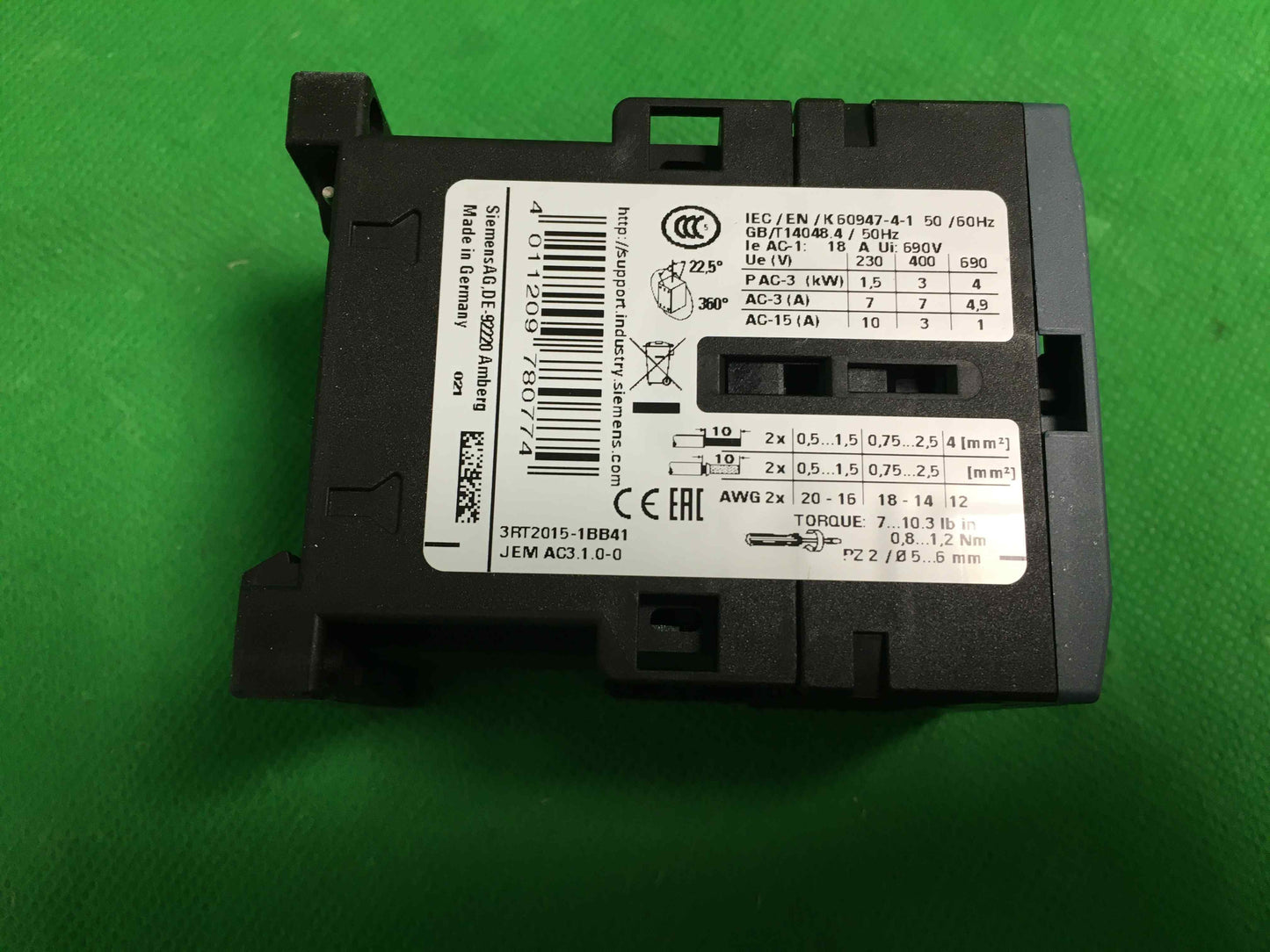 Siemens-3RT2015-1BB41 NEW/3RT20151BB41