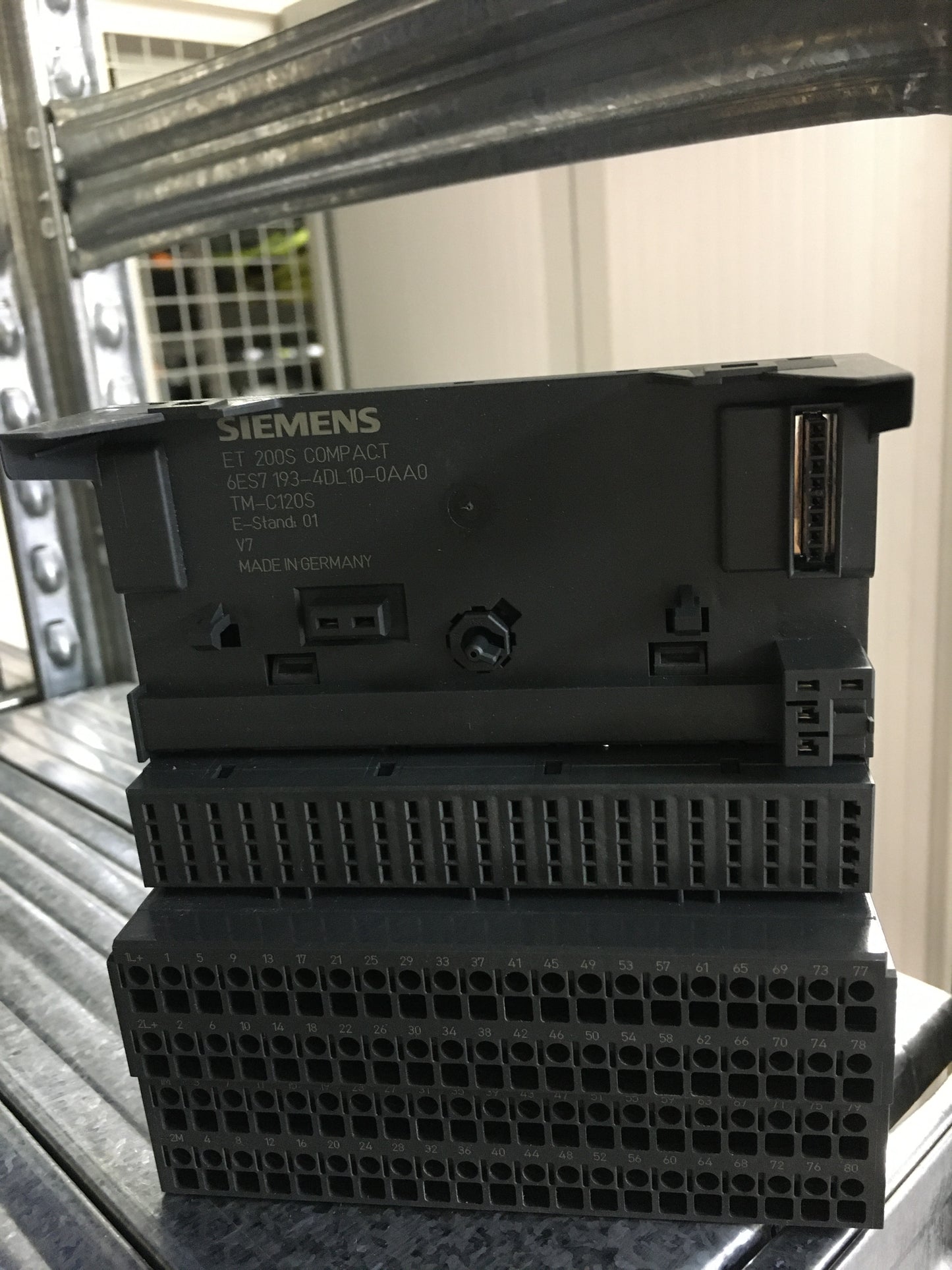 Siemens-6ES7 193-4DL10-0AA0/6ES71934DL100AA0