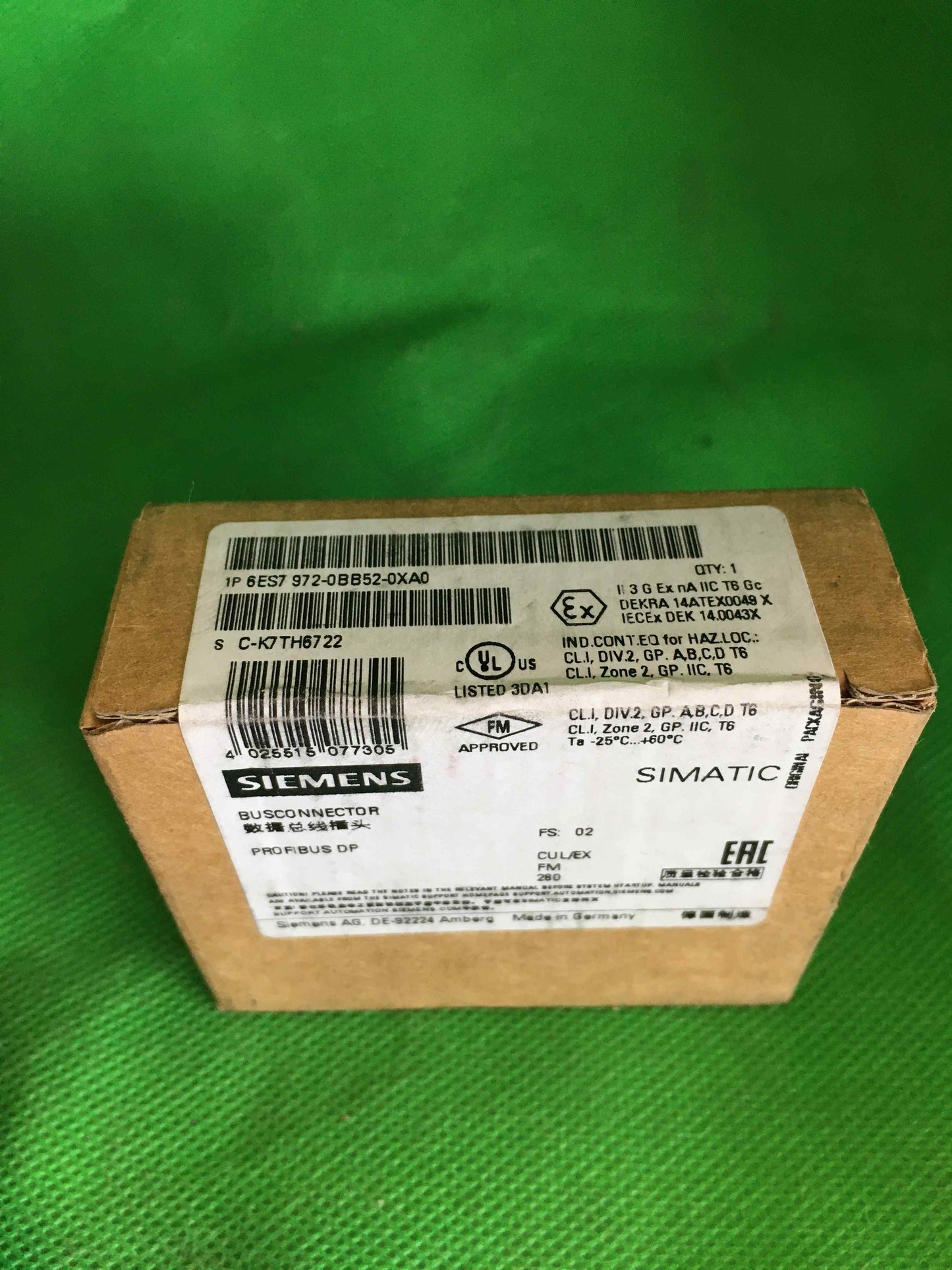 Siemens-6ES7 972-0BB52-0XA0 Sealed/6ES79720BB520XA0