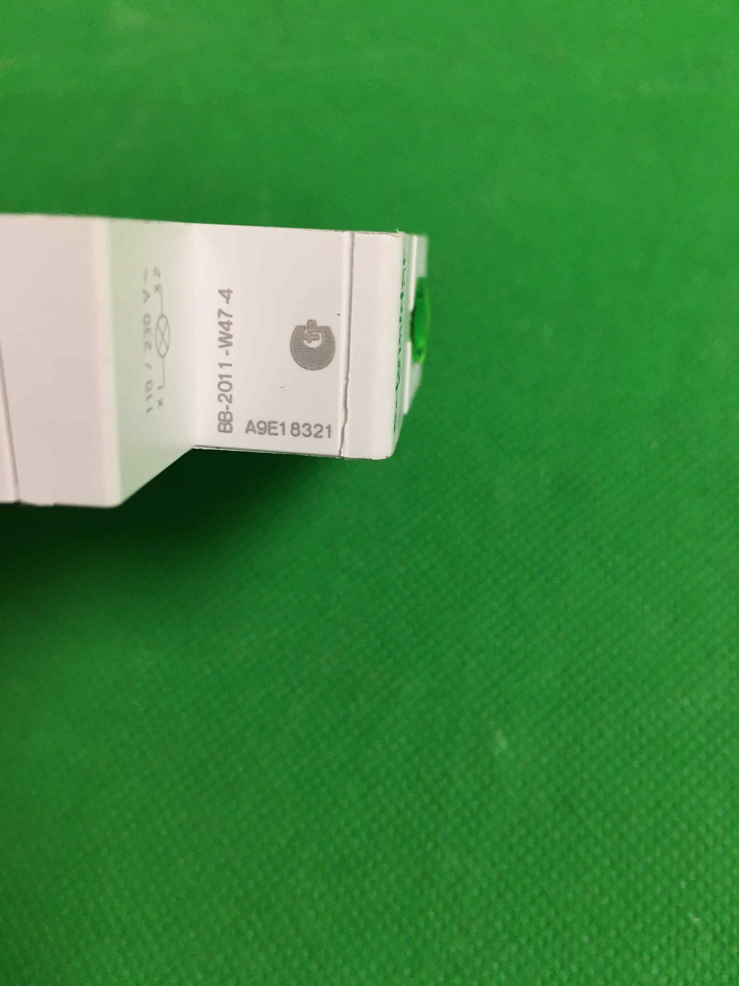 Schneider Electric-A9E18321/A9E18321