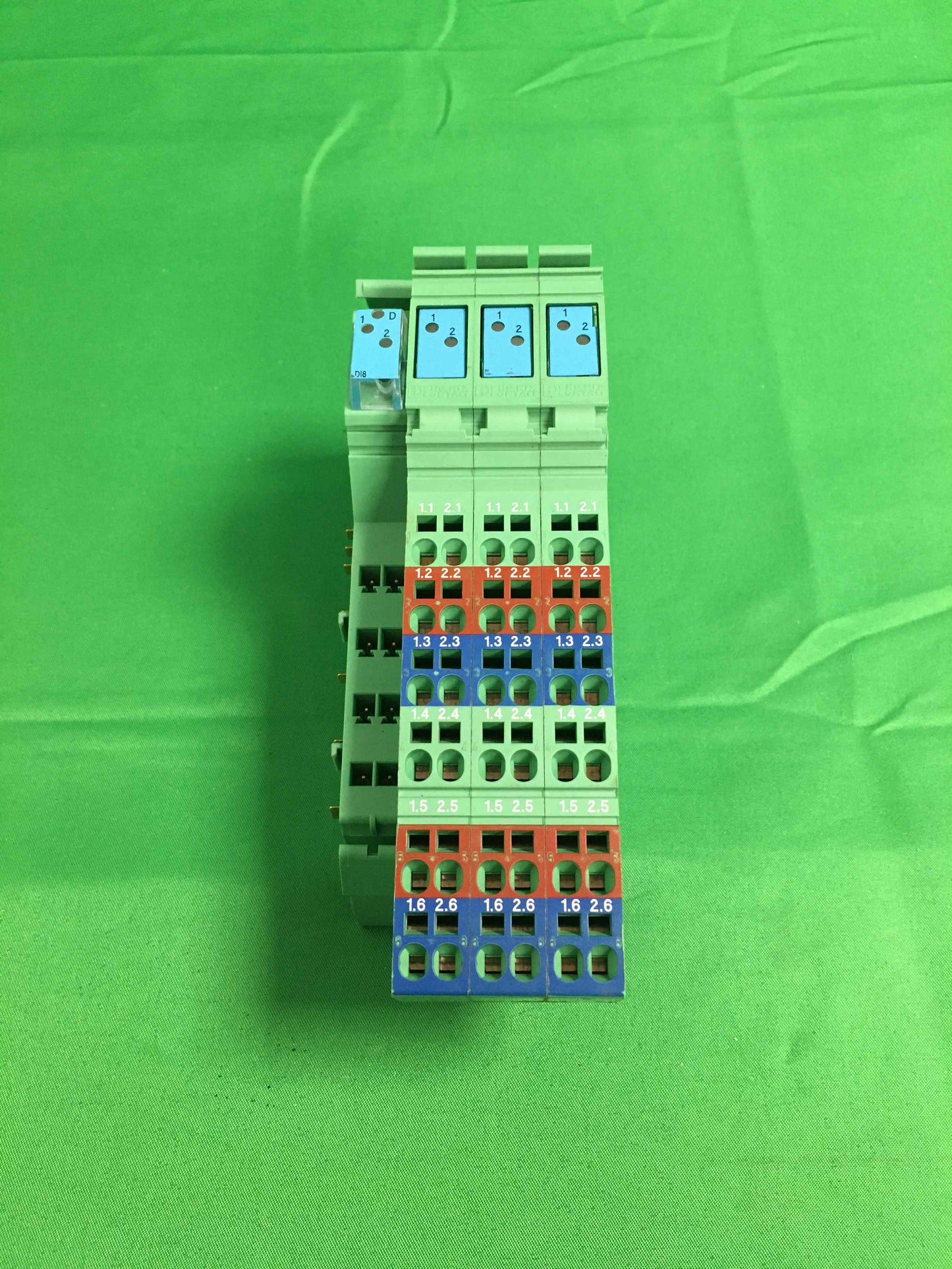 7842