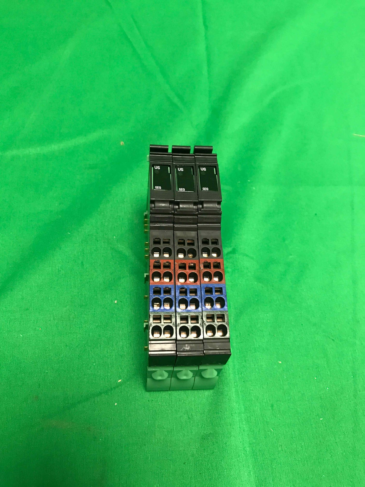 6809