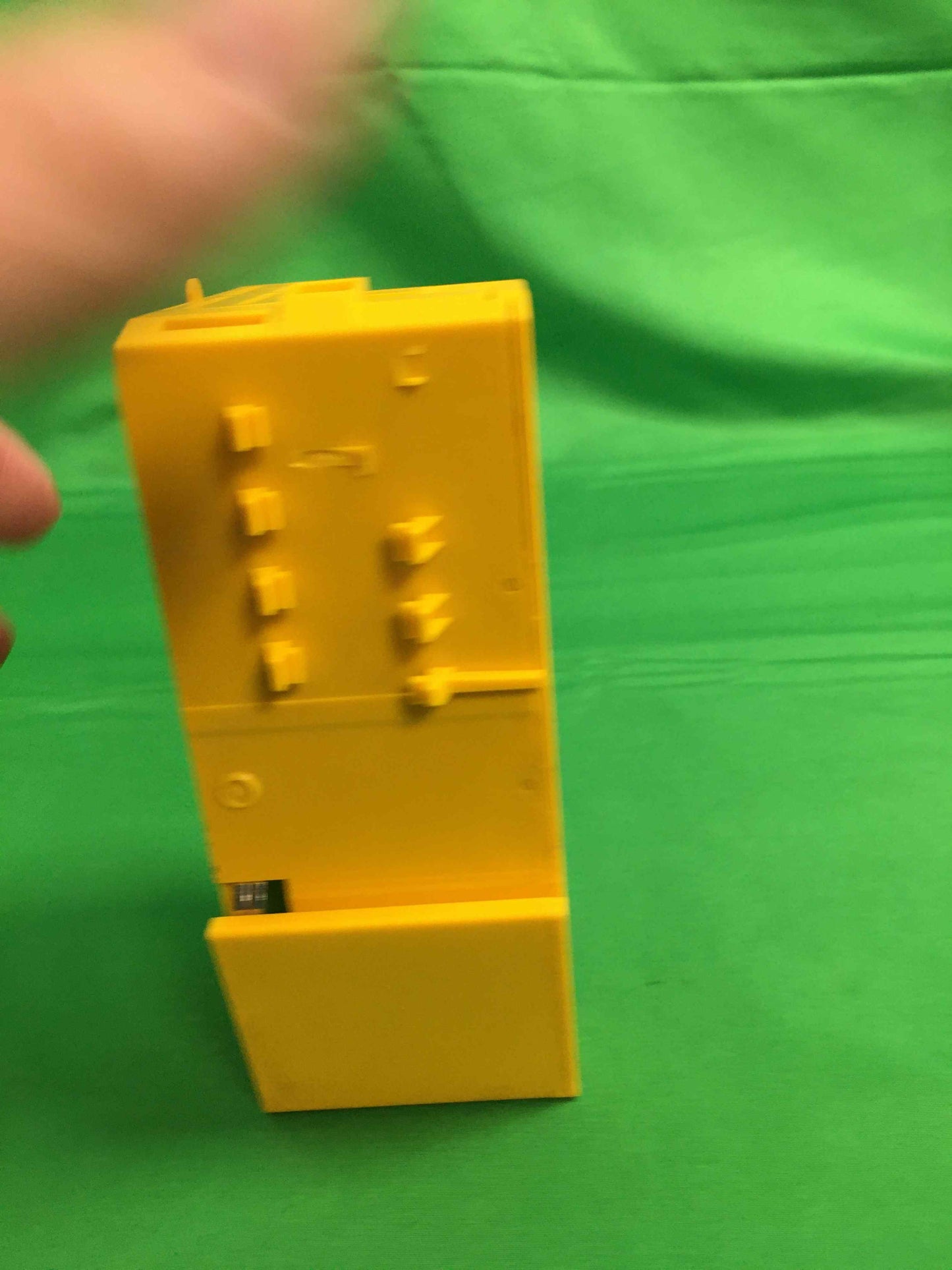 7760