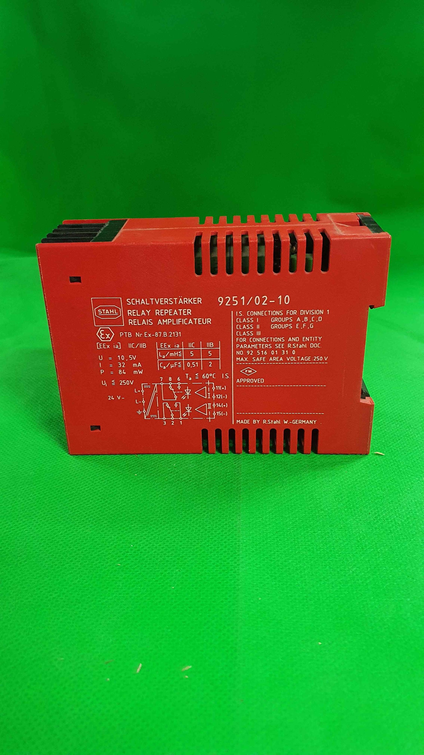 STAHL-RELAY REPEATER 9251 02-10/RELAYREPEATER92510210