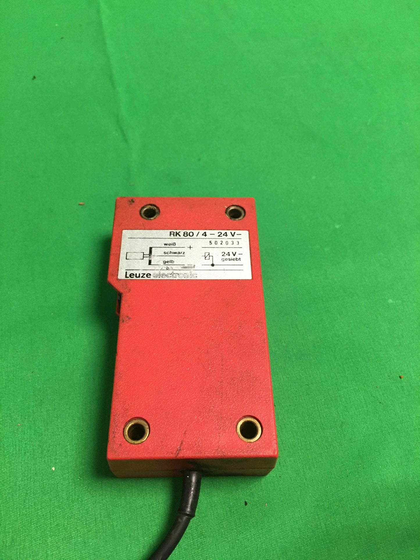 6716