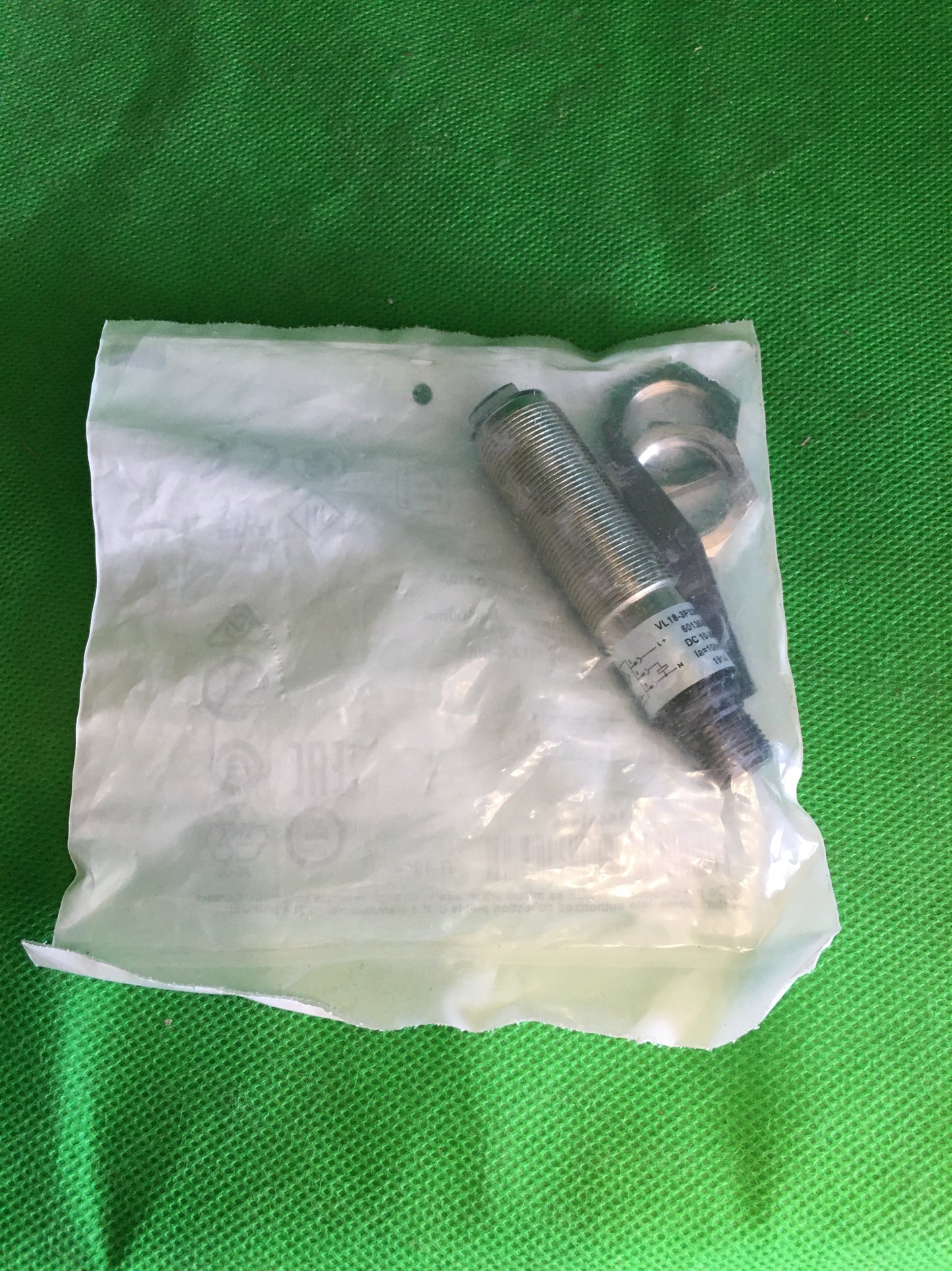 SICK-VL18-3P3240/VL183P3240