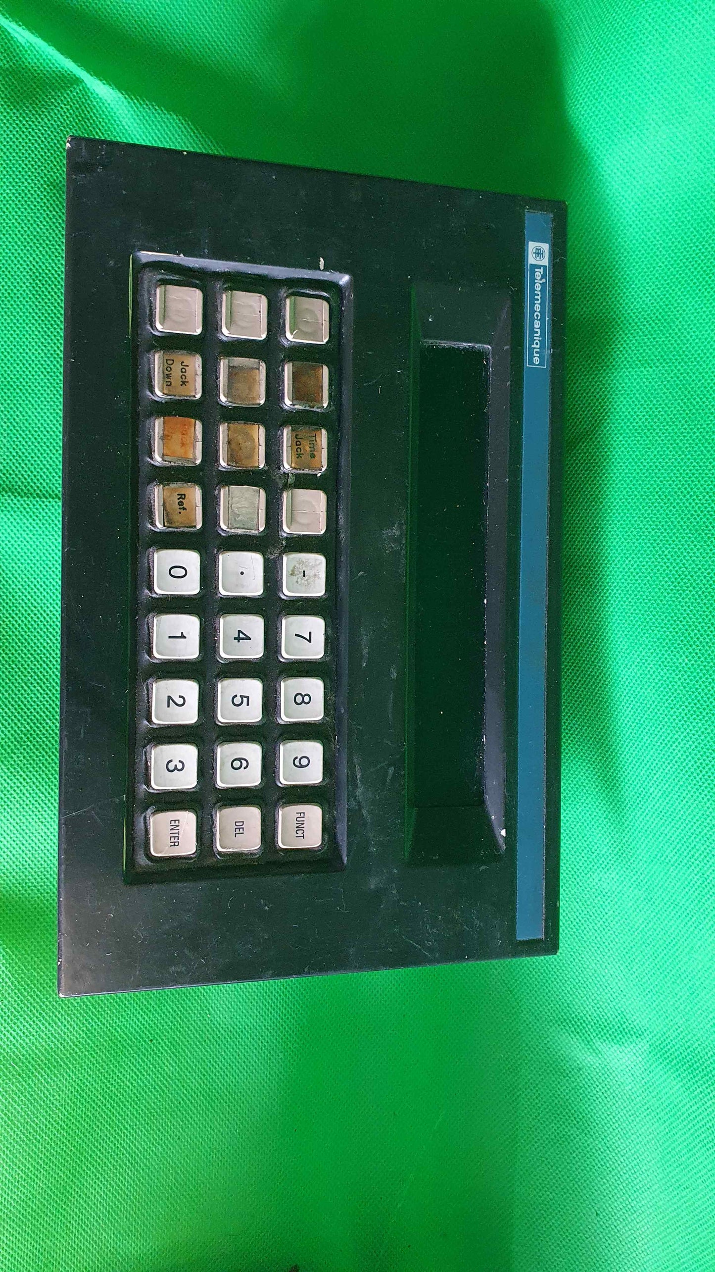Schneider Electric-XBT-A71101/XBTA71101