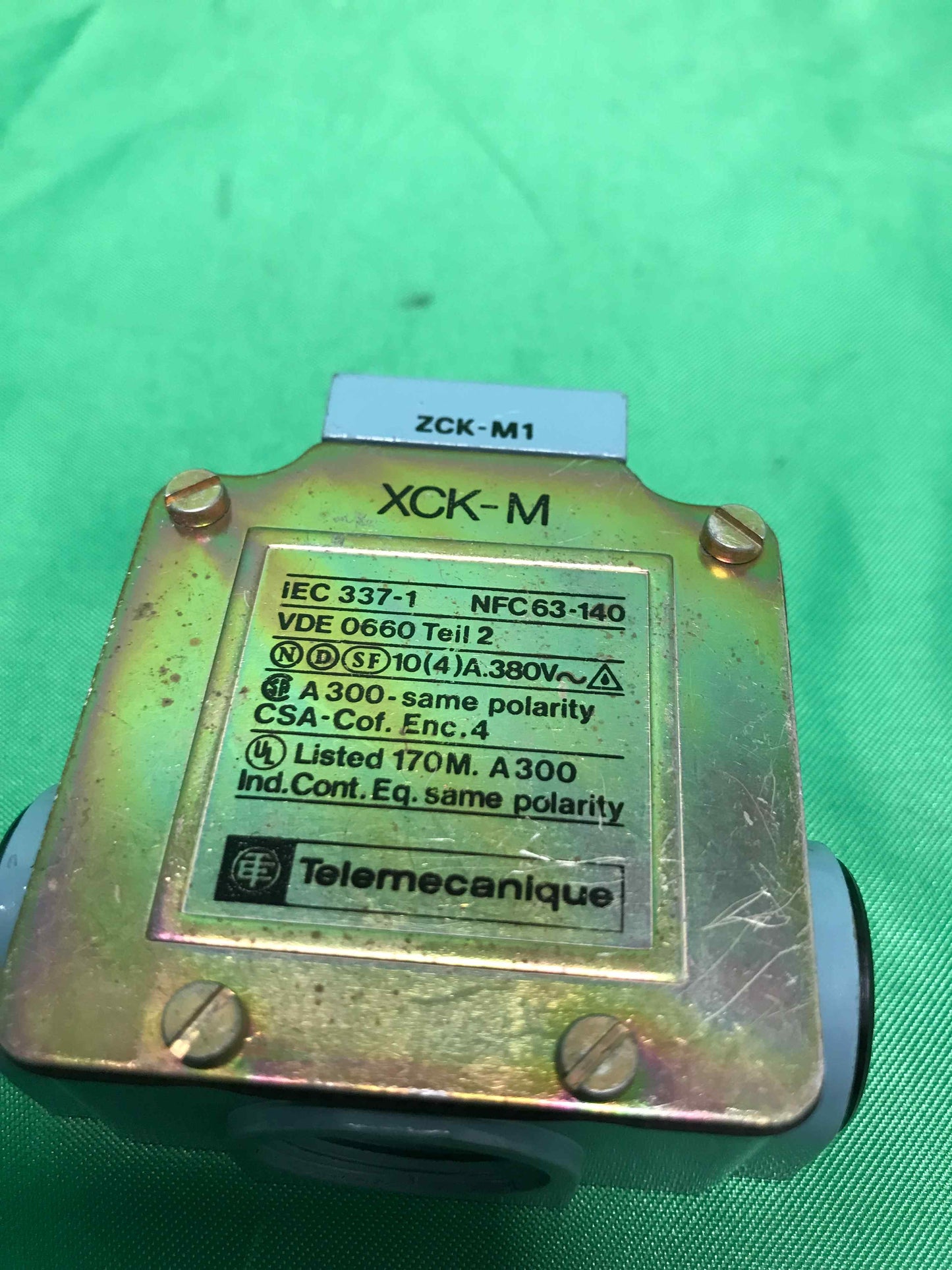 Telemecanique-XCK-M1/XCKM1