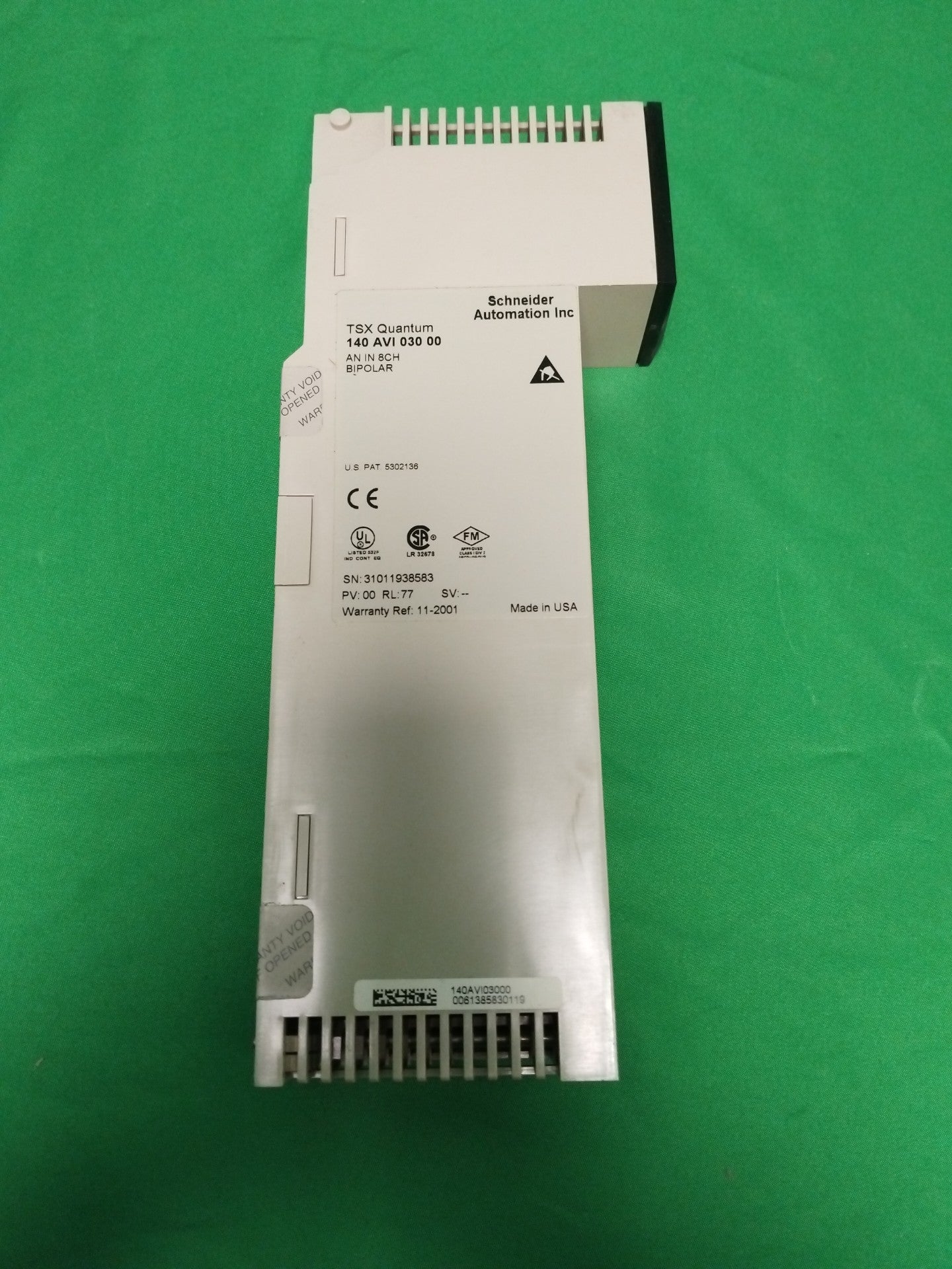 Schneider-Electric 140AVI03000 140AVI03000 Defective
