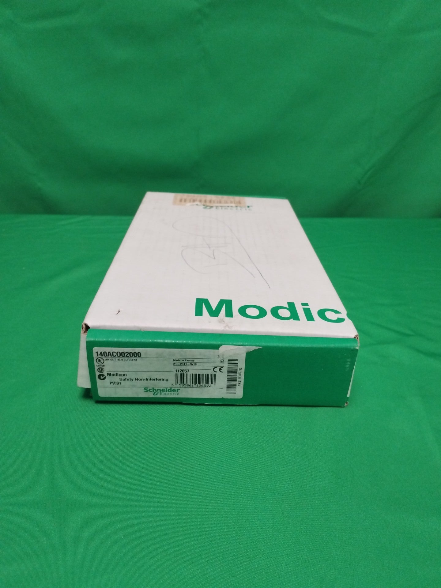 Schneider-Electric 140CO02000 140CO02000 Defective