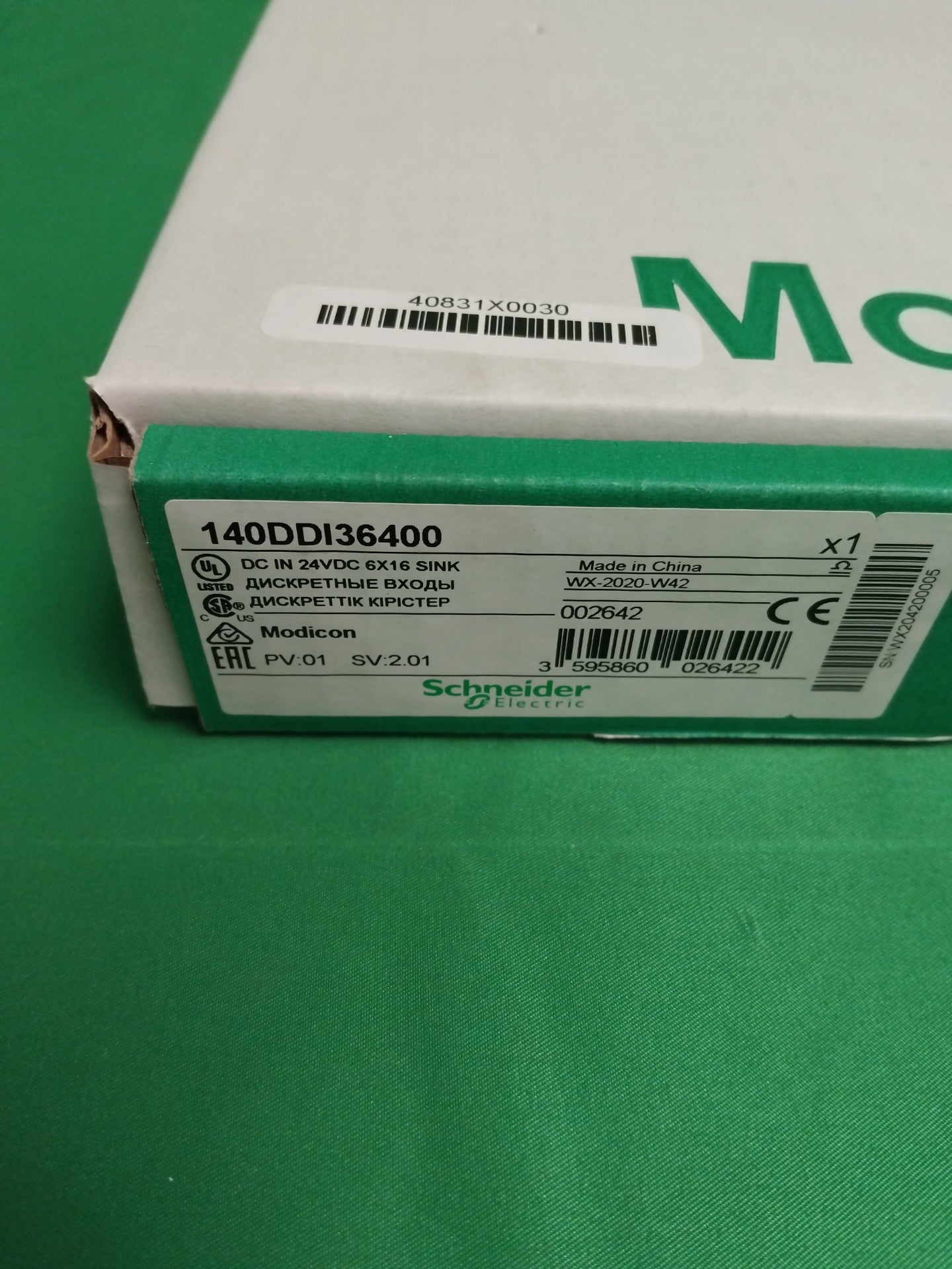 Schneider-Electric 140DDI36400 140DDI36400 Defective