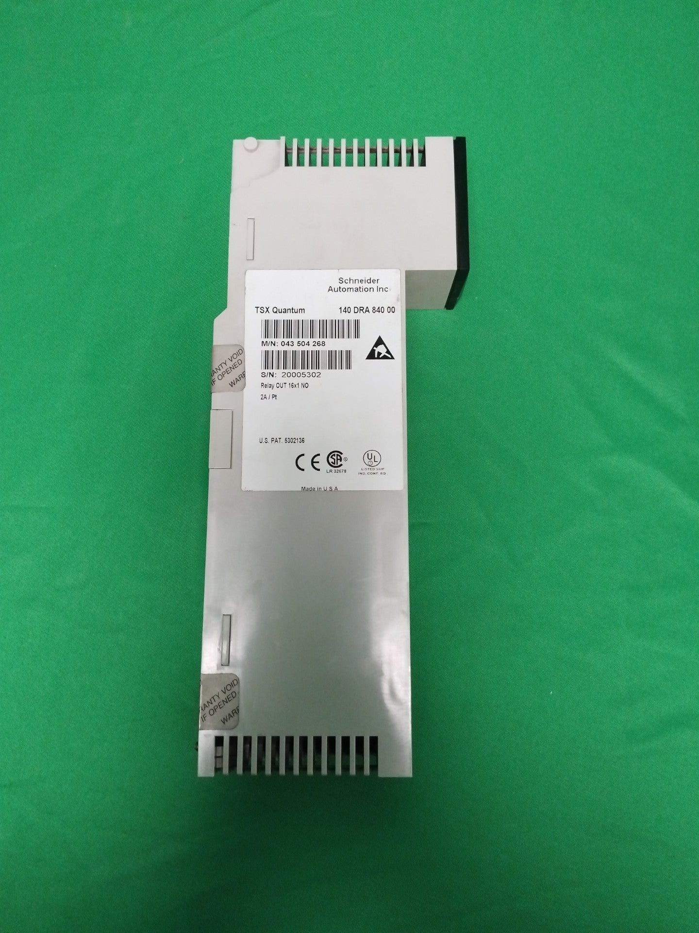 Schneider-Electric 140DRA84000 140DRA84000 Defective