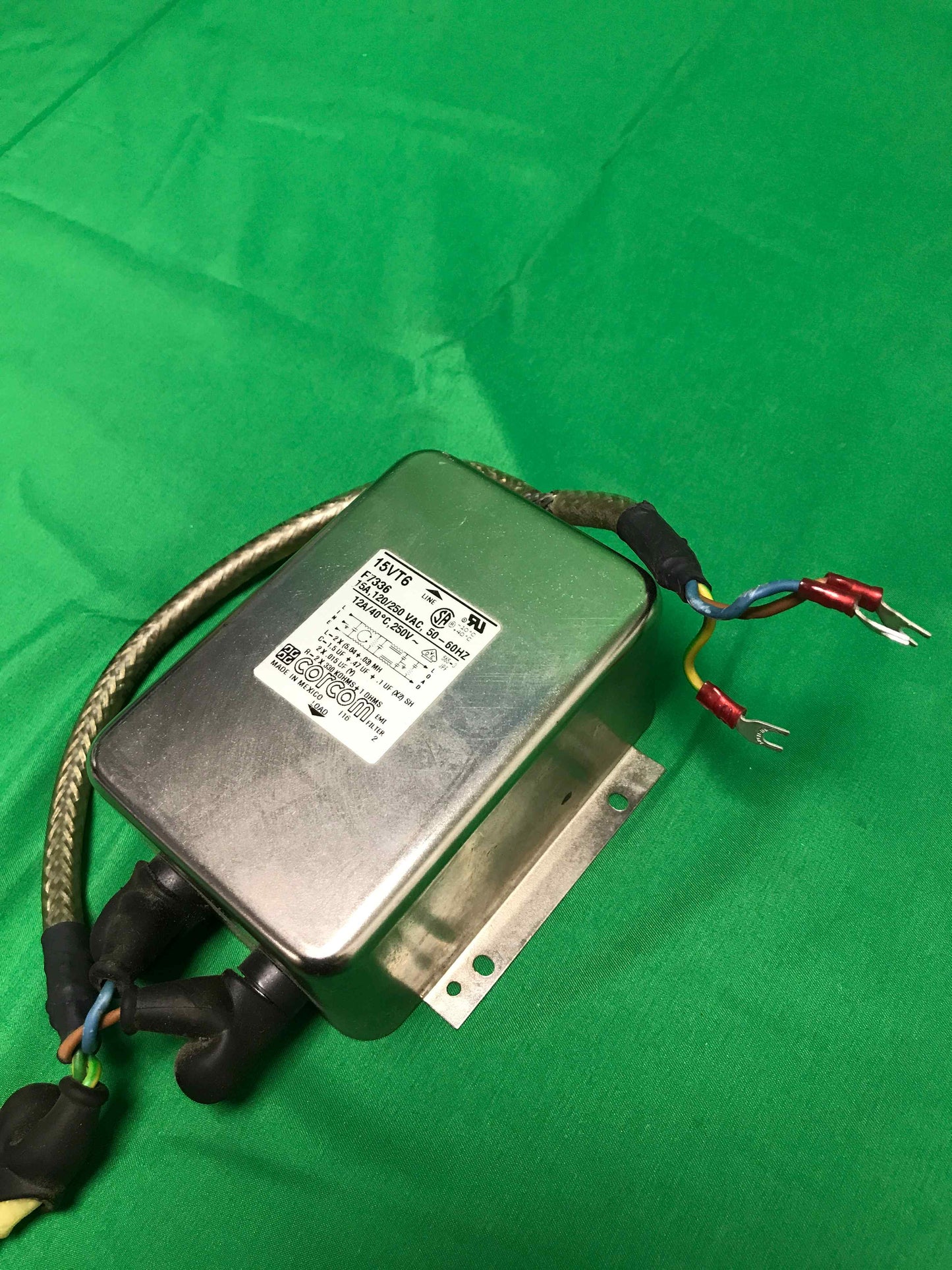 CORCOM 15VT6 15VT6 15A,12A/250 VAC, 50-60HZ