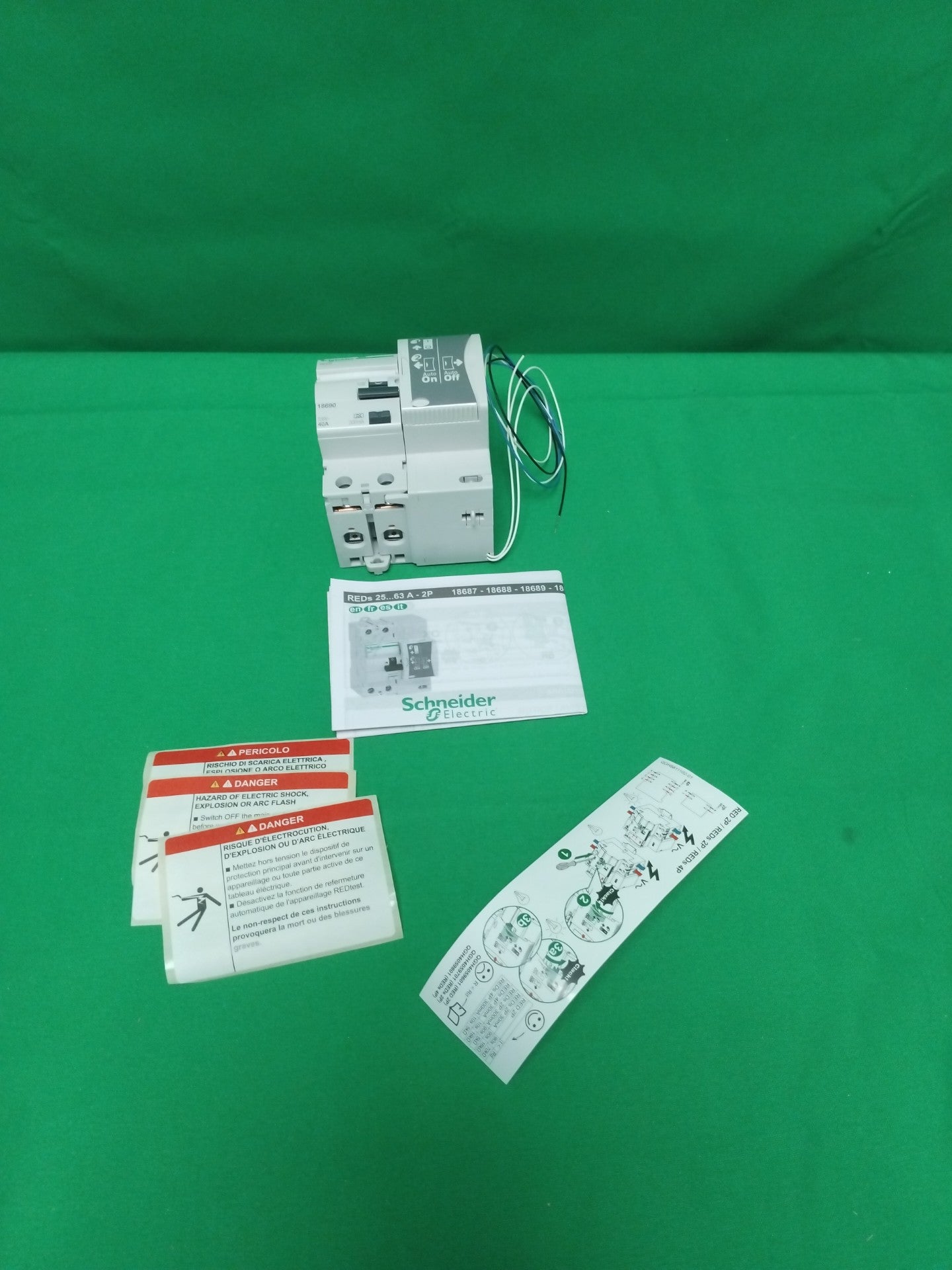 Schneider-Electric 18690 18690