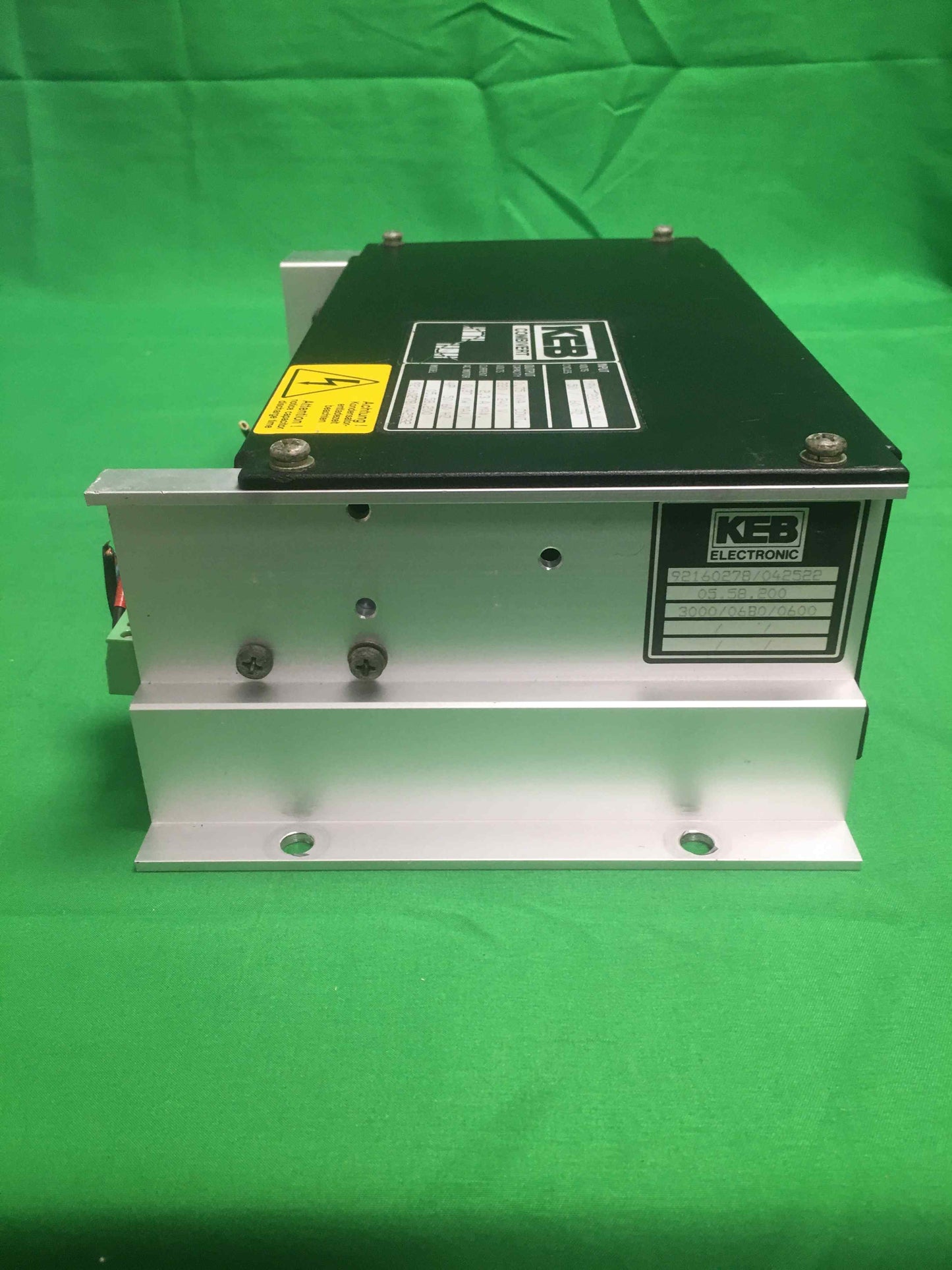 KEB COMBIVERT 1PH 220 240 V 1PH220240V 1PH 220/240 V 05.58.200