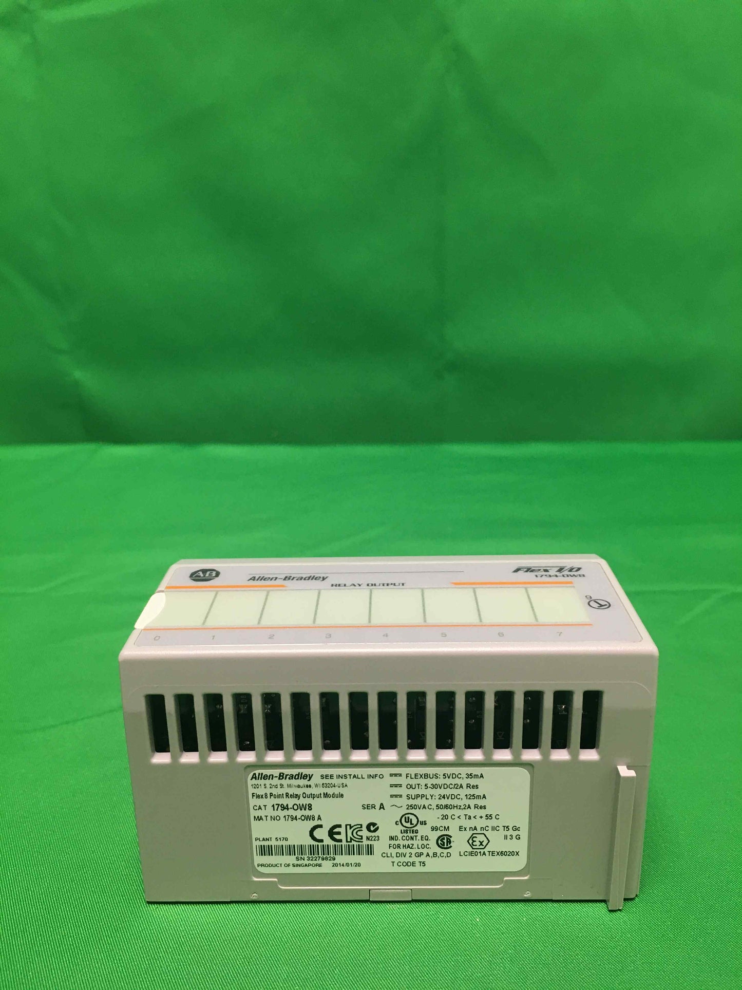 Allen-Bradley 1794-OW8 1794OW8