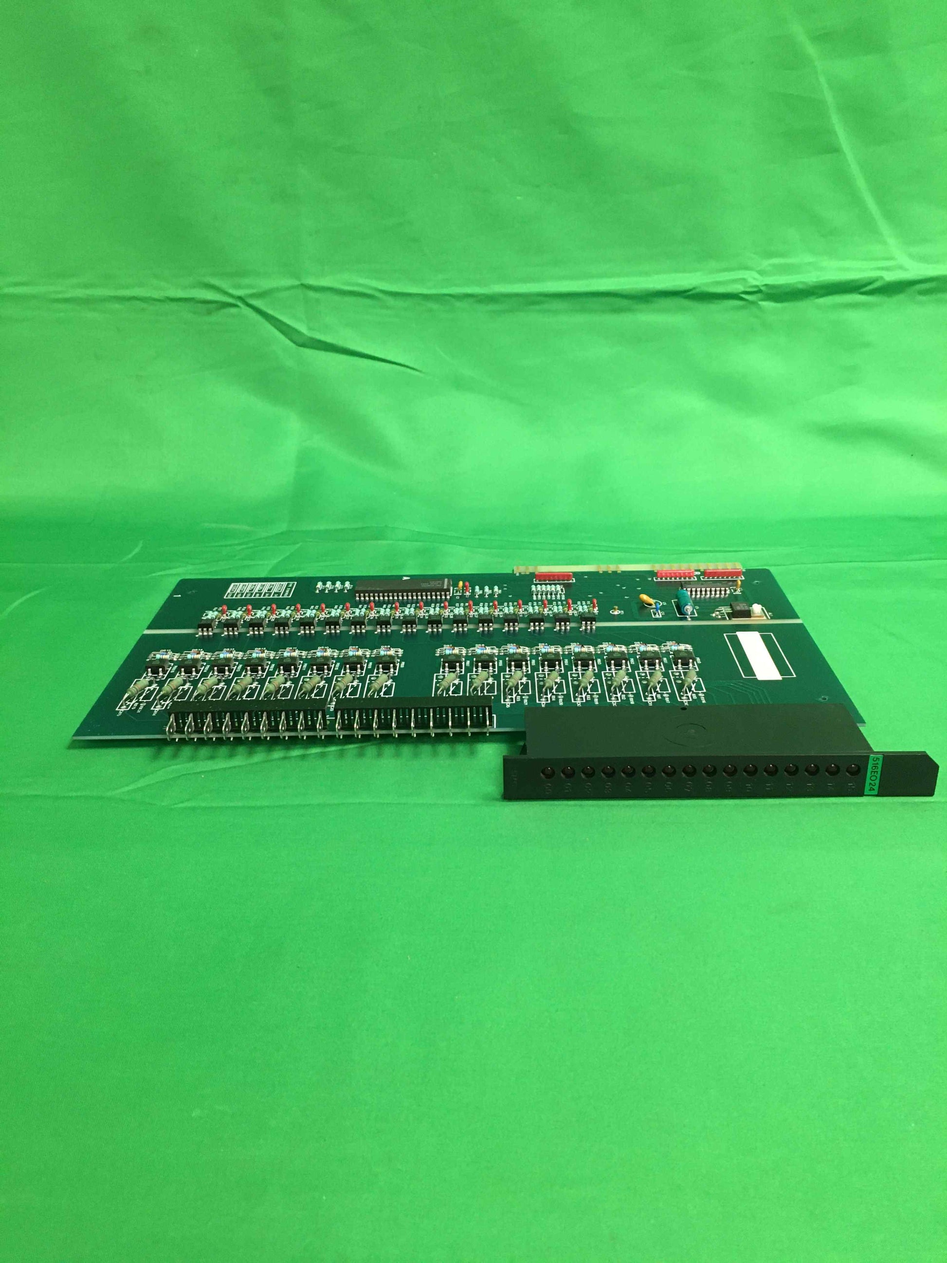 APRIL 516E024-1 516E0241