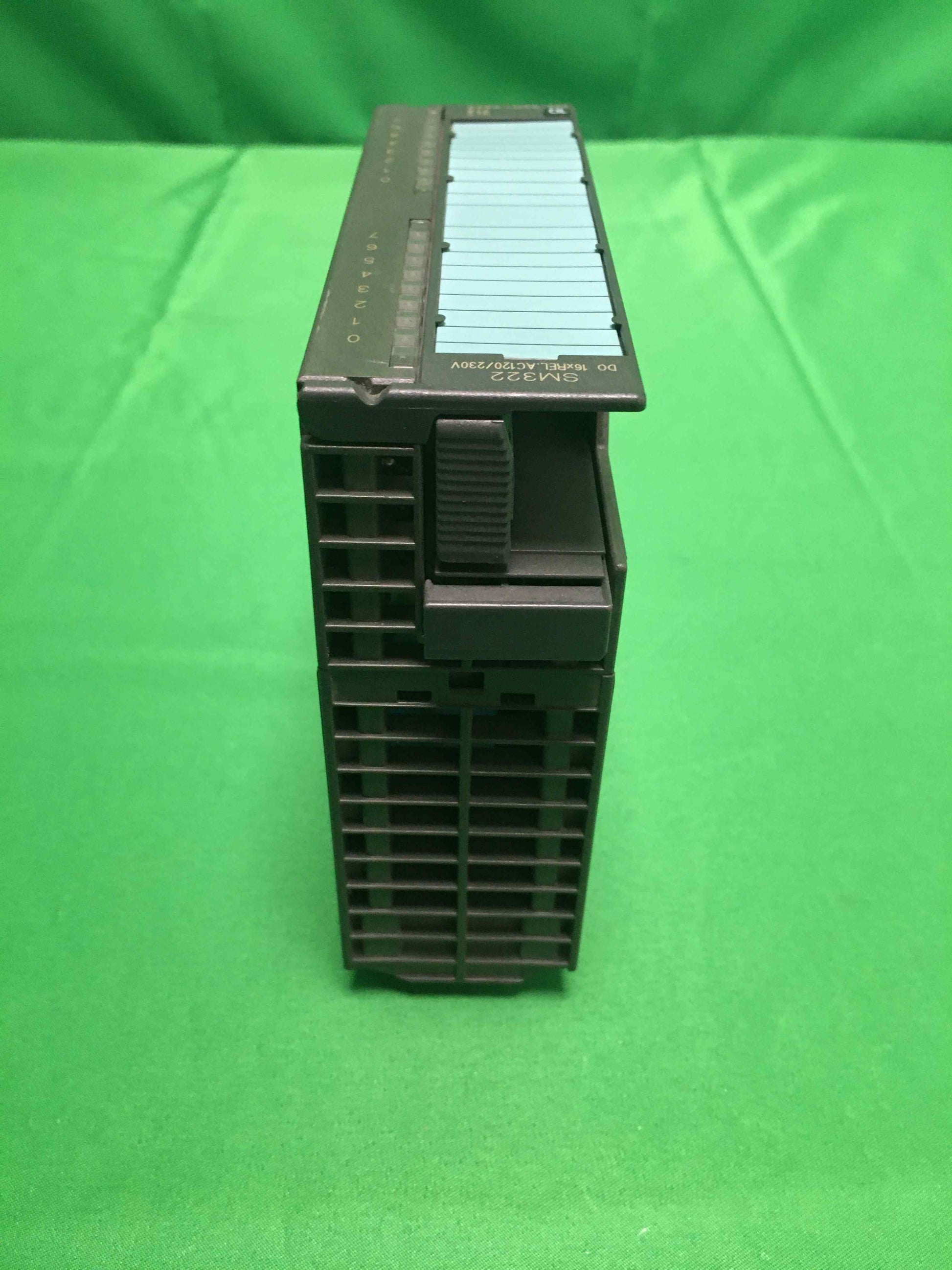 Siemens 6ES7 322-1HH00-0AA0/6ES73221HH000AA0