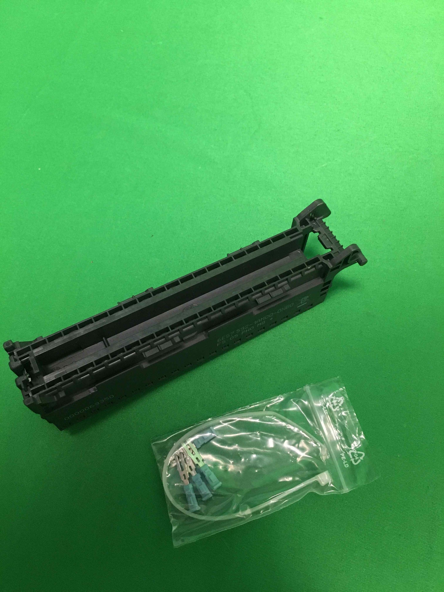 Siemens 6ES7 592-1M00-0XB0/6ES75921M000XB0