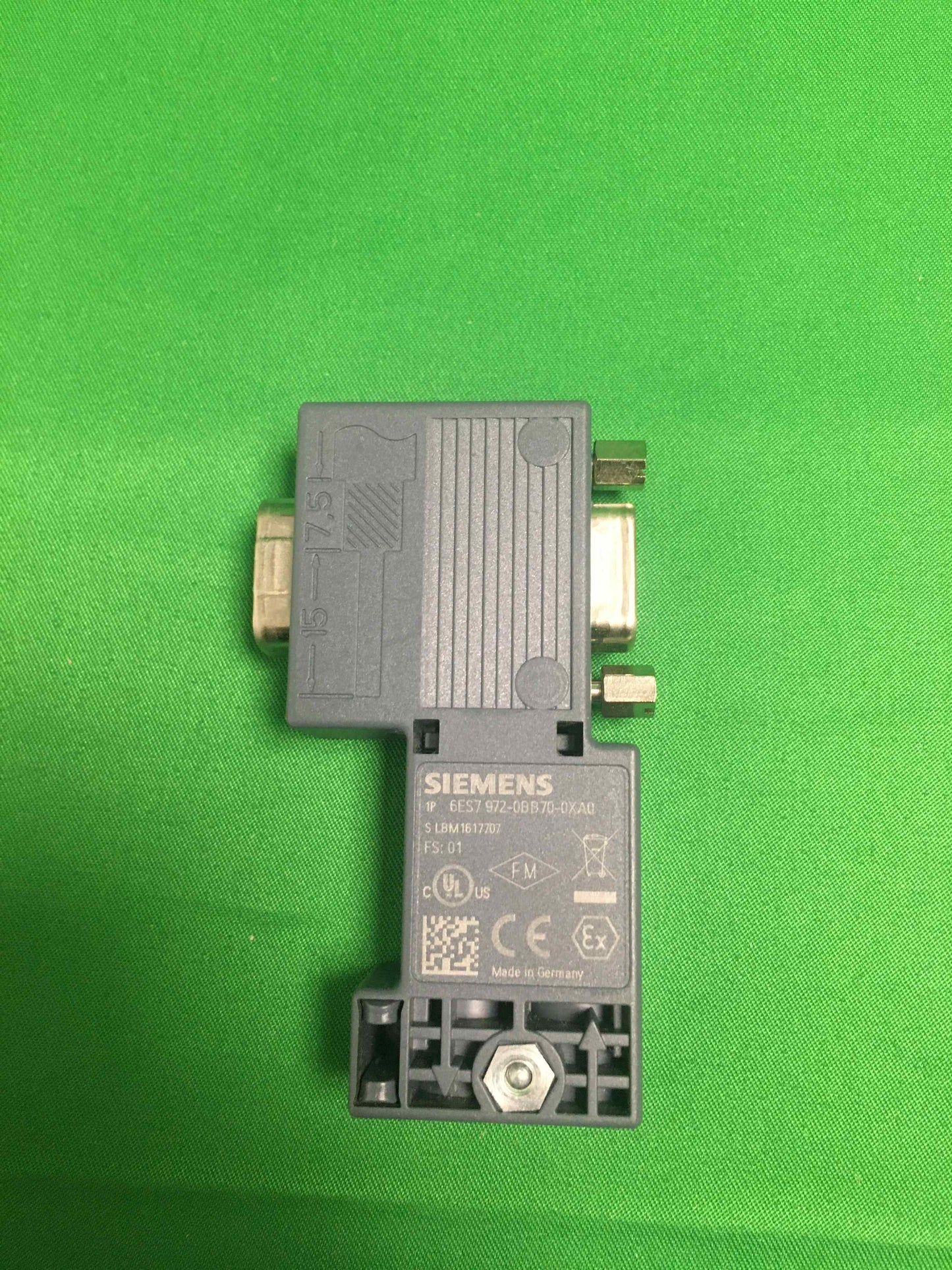 Siemens 6ES7 972-0BB70-0XA0 6ES79720BB700XA0