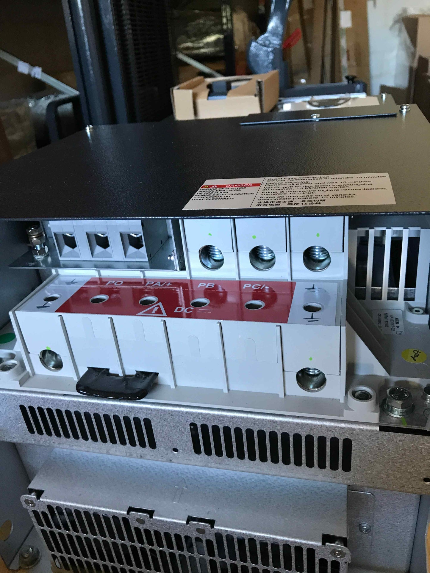 Schneider Electric-ATV71HD75Y/ATV71HD75Y