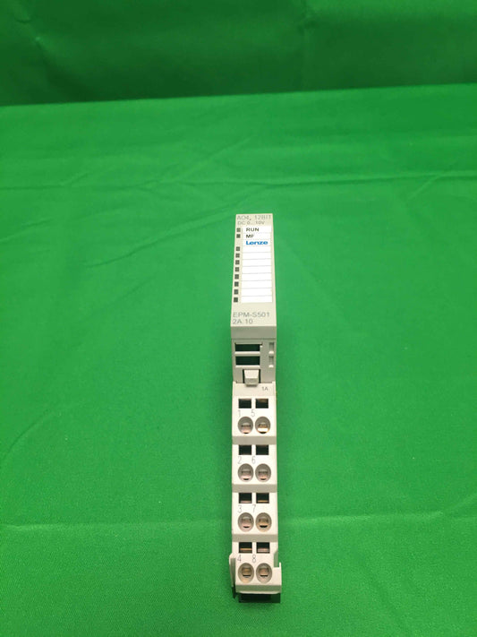 8652