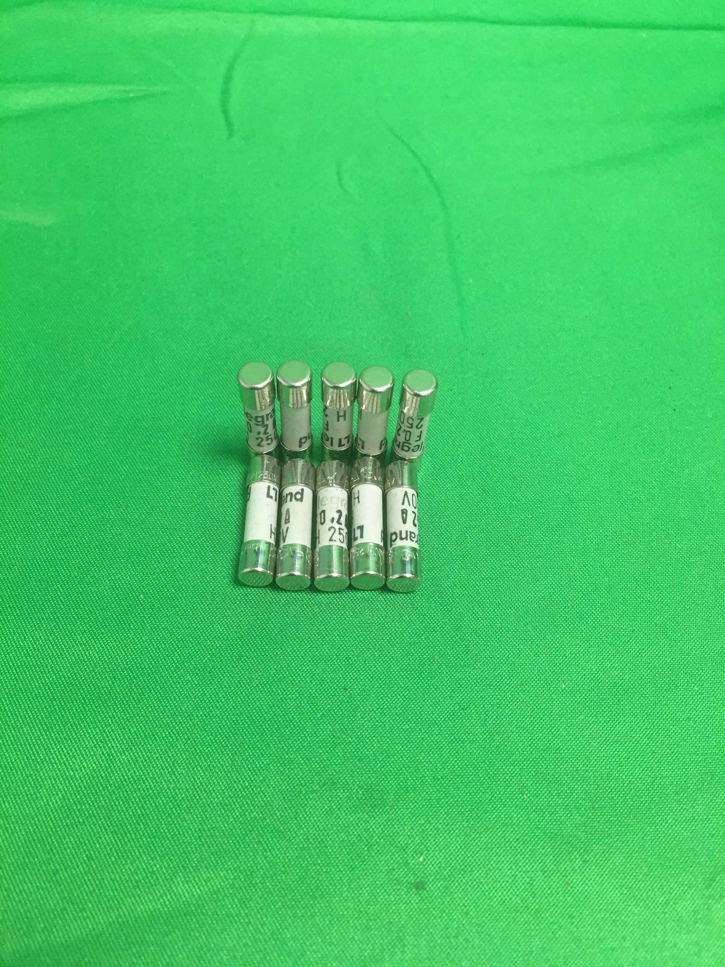 LEGRAND CARTOUCHE Miniature FUSIBLE F 200mA 10 UNITS
