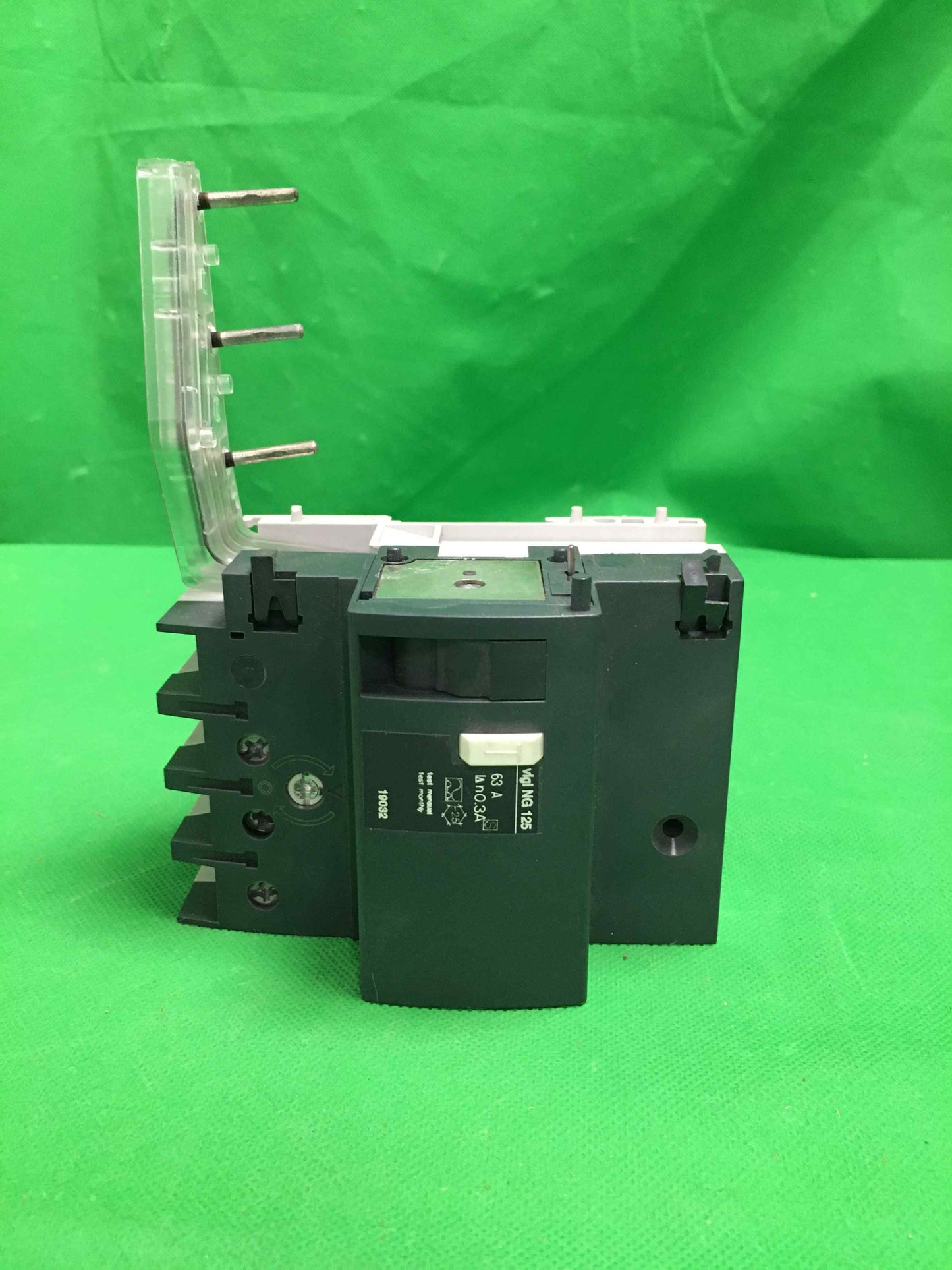 Schneider Electric-NG 125/NG125