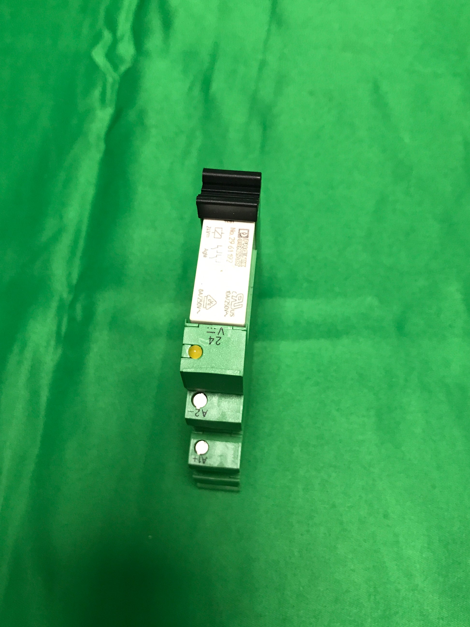 PHOENIX CONTACT PLC-RSC-24DC PLCRSC24DC 29 67 015 BOX OF 2 UNITS