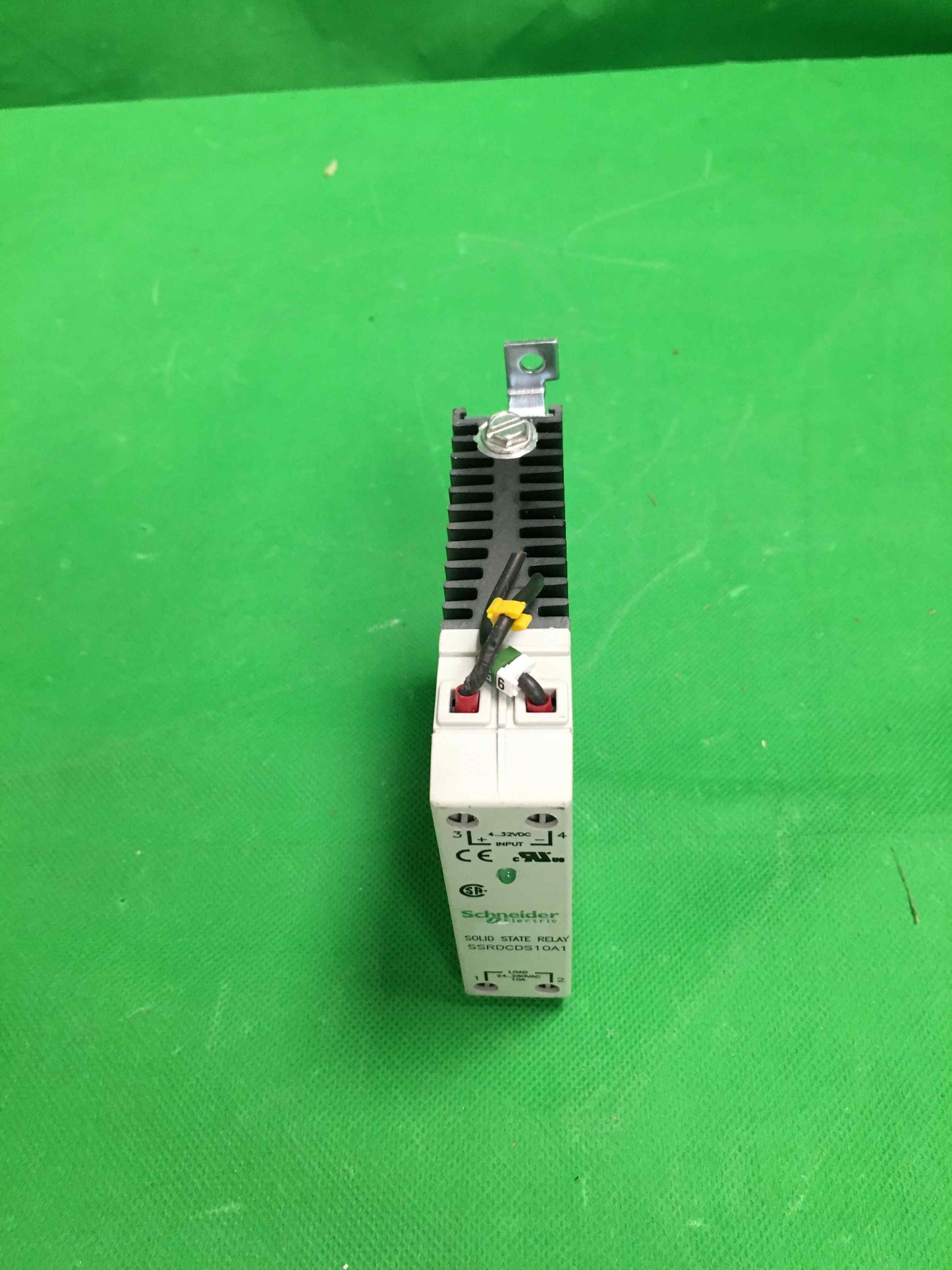 Schneider Electric-SOLID STATE RELAY