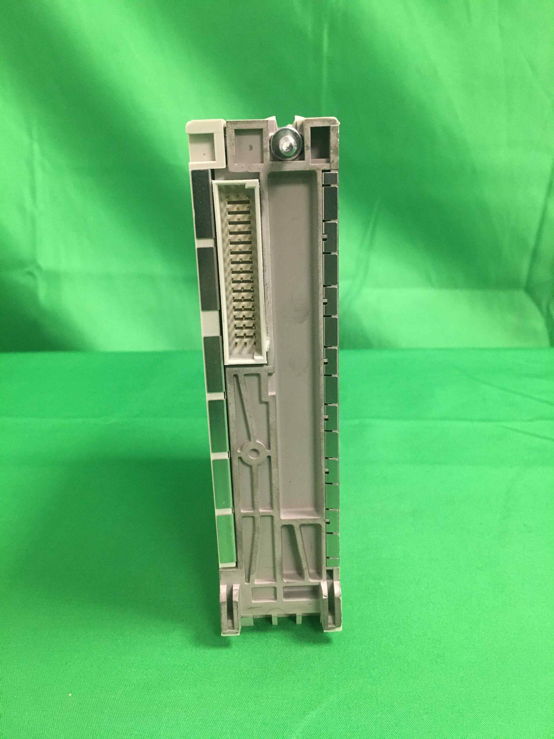 Schneider-Electric TSXETY110WS TSXETY110WS WITHOUT ORIGINAL PACKAGING