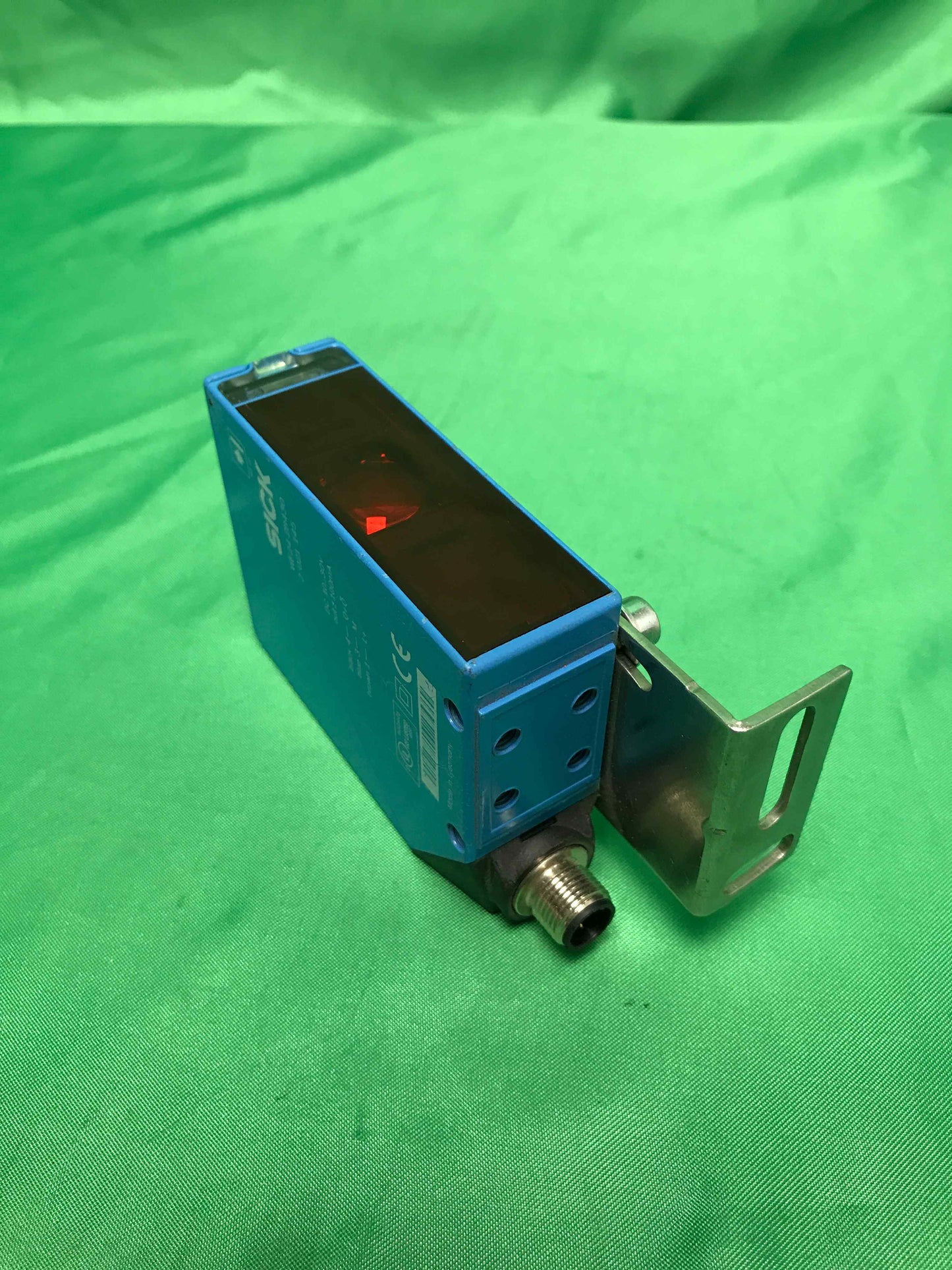 SICK-WE24-2B430/WE242B430