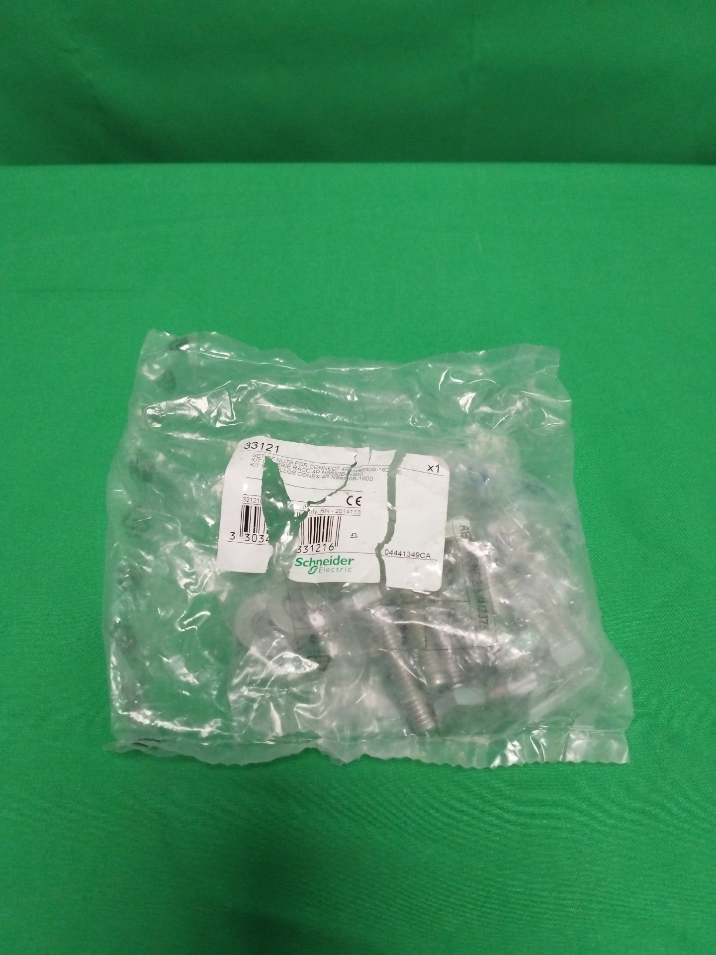 Schneider-Electric 33121 33121 Set of nuts for connect 4P NS630B-1600 (B610)