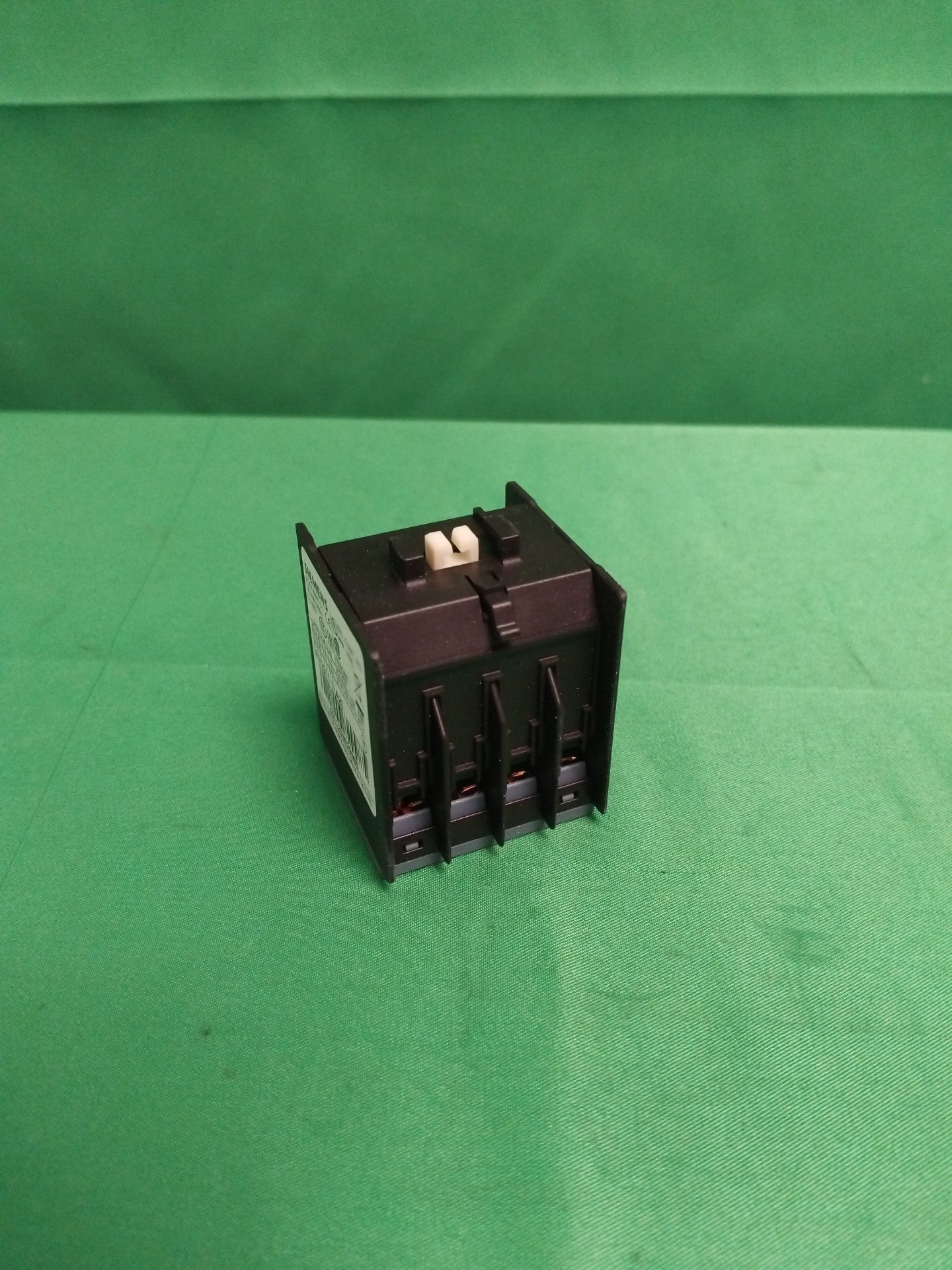SIEMENS 3RH2911-1LA20 3RH29111LA20 AUXILIARY SWITCH BLOCK