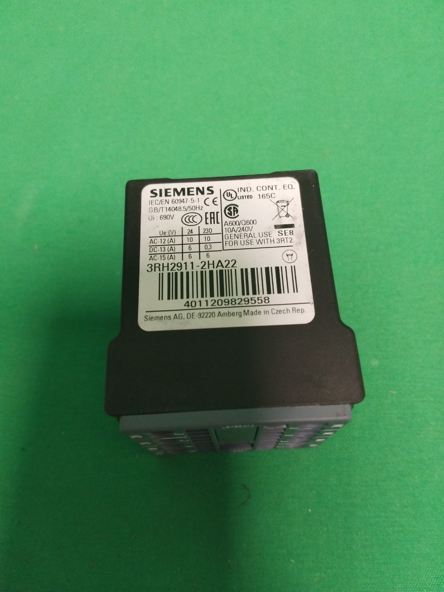 SIEMENS 3RH2911-2HA22 3RH29112HA22 AUXILIARY SWITCH BLOCK