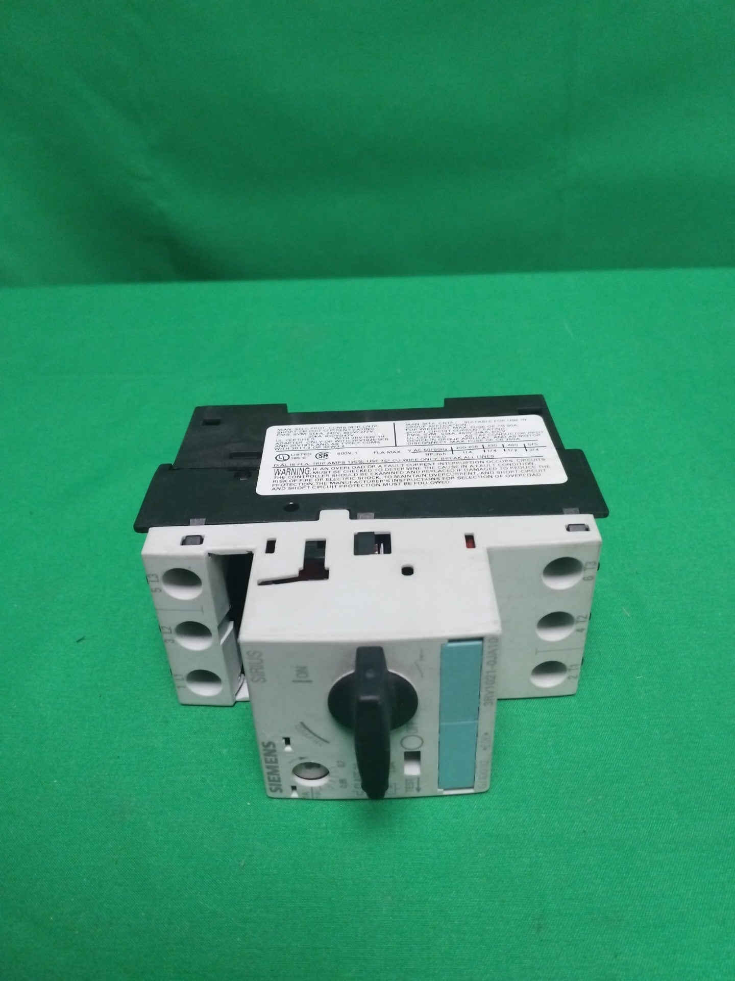 SIEMENS 3RV1021-0JA10 3RV10210JA10 DISJONCTEUR