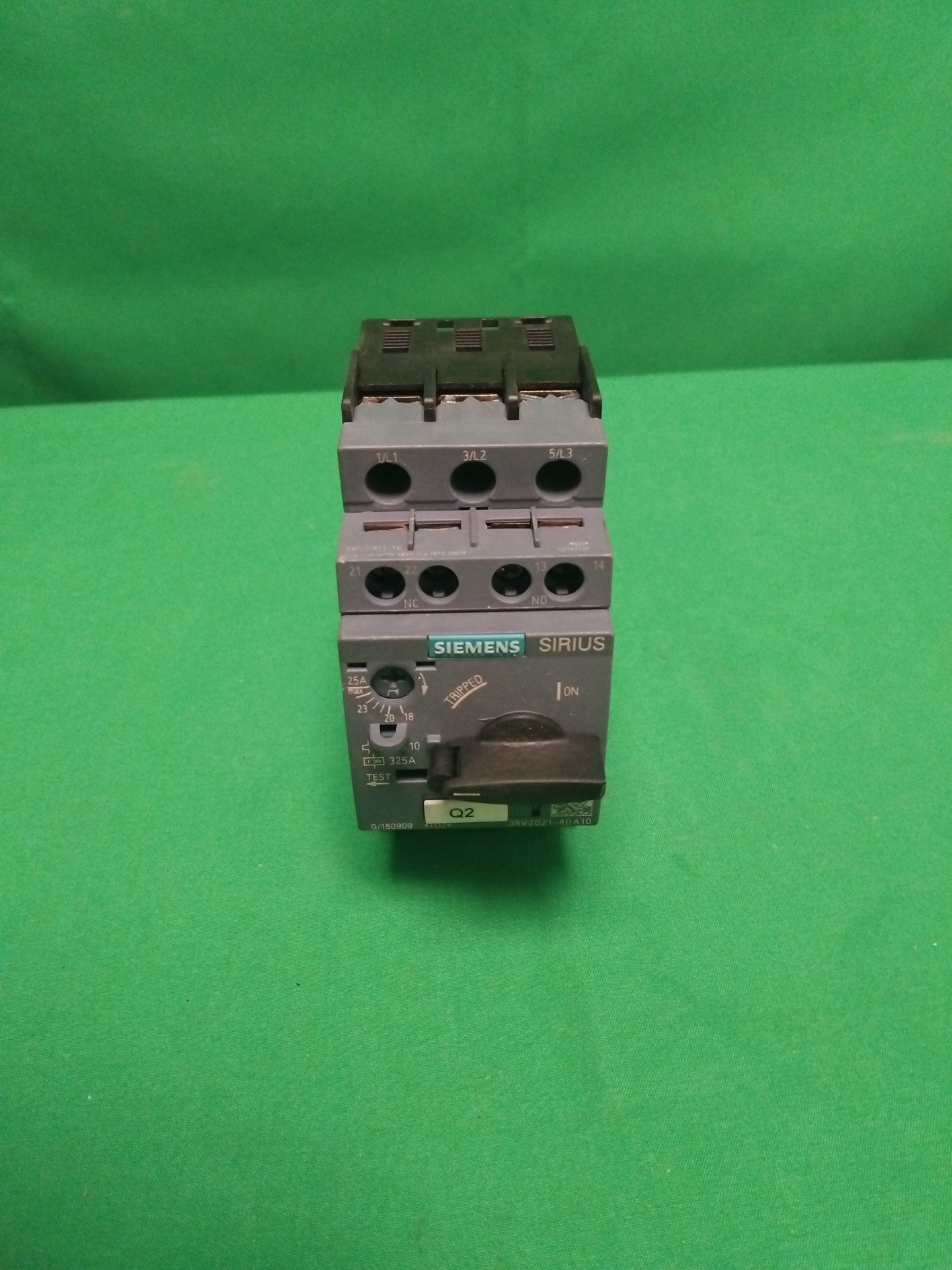 SIEMENS 3RV2021-4DA10 3RV20214DA10 DISJONCTEUR