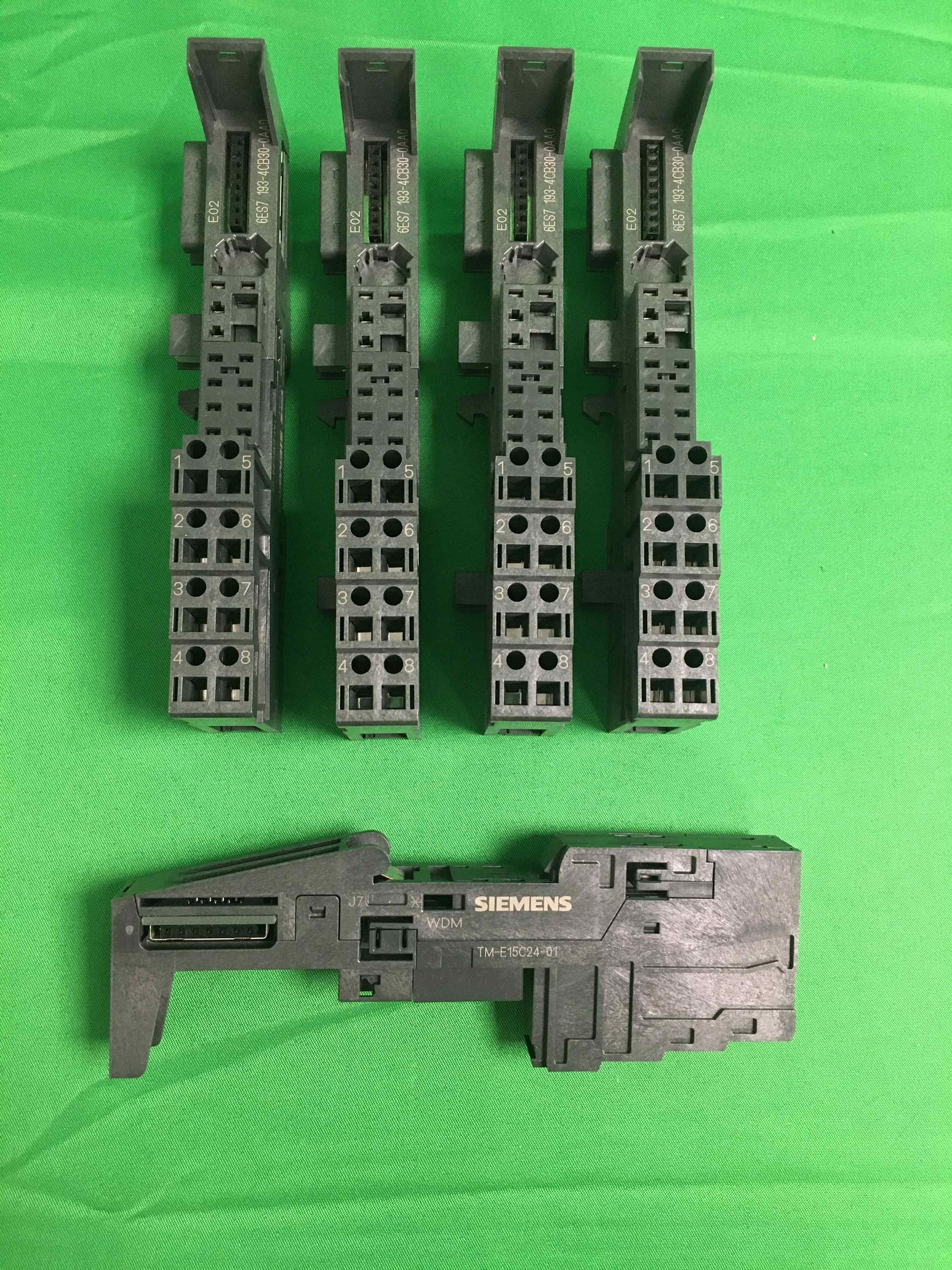 Siemens 6ES7 193-4CB30-0AA0 6ES71934CB300AA0 5 UNITS OPEN BOX